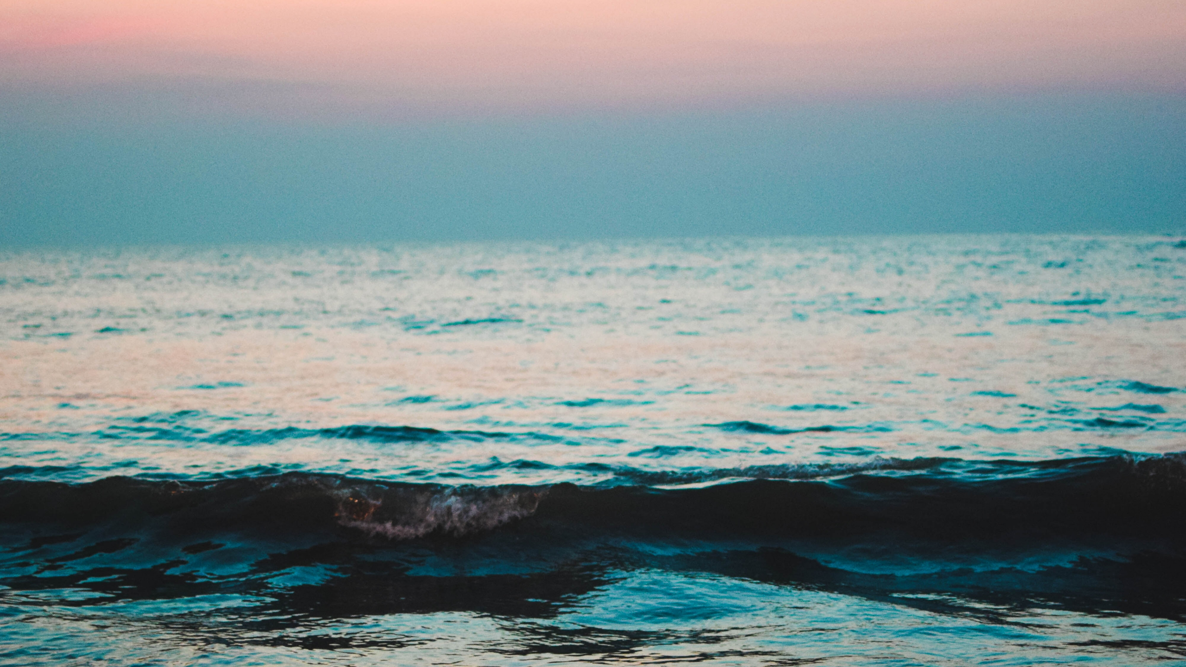 Обои ветровая волна, горизонт, водоем, море, океан в разрешении 3840x2160