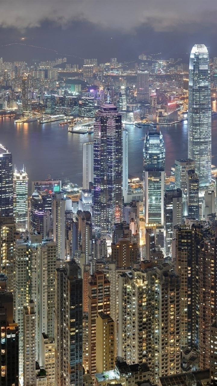 Обои небоскреб, Гавань Виктория, городской пейзаж, город, метрополия в разрешении 720x1280