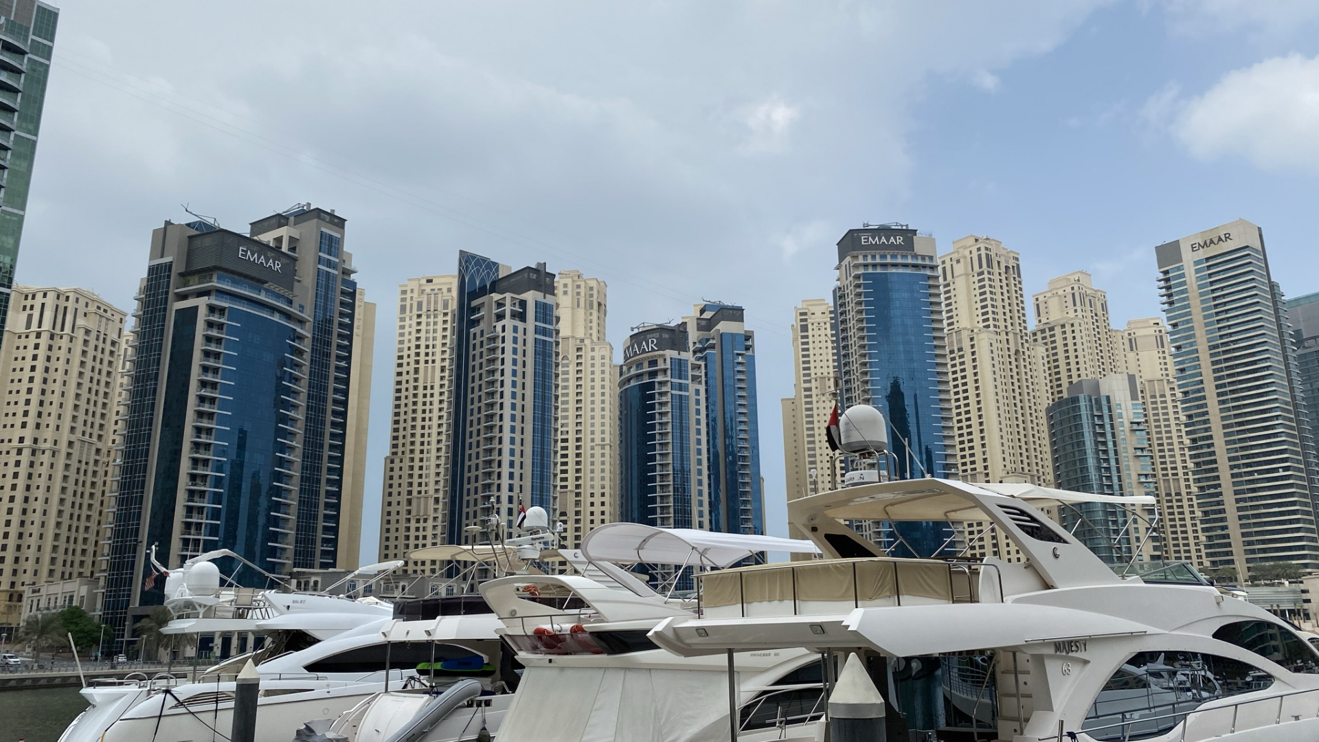 Обои башня, метрополия, город, городской пейзаж, небоскреб в разрешении 1920x1080