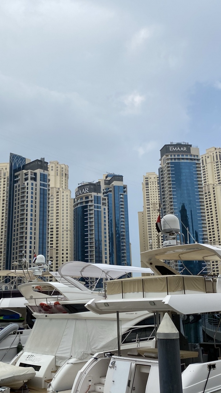 Обои башня, метрополия, город, городской пейзаж, небоскреб в разрешении 720x1280