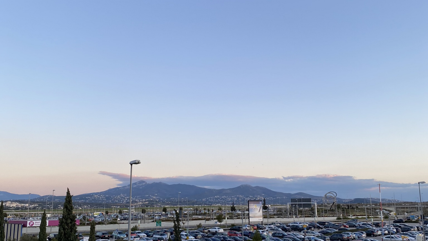 Обои инфраструктура, поле, уличный фонарь, улица, городской дизайн в разрешении 1366x768