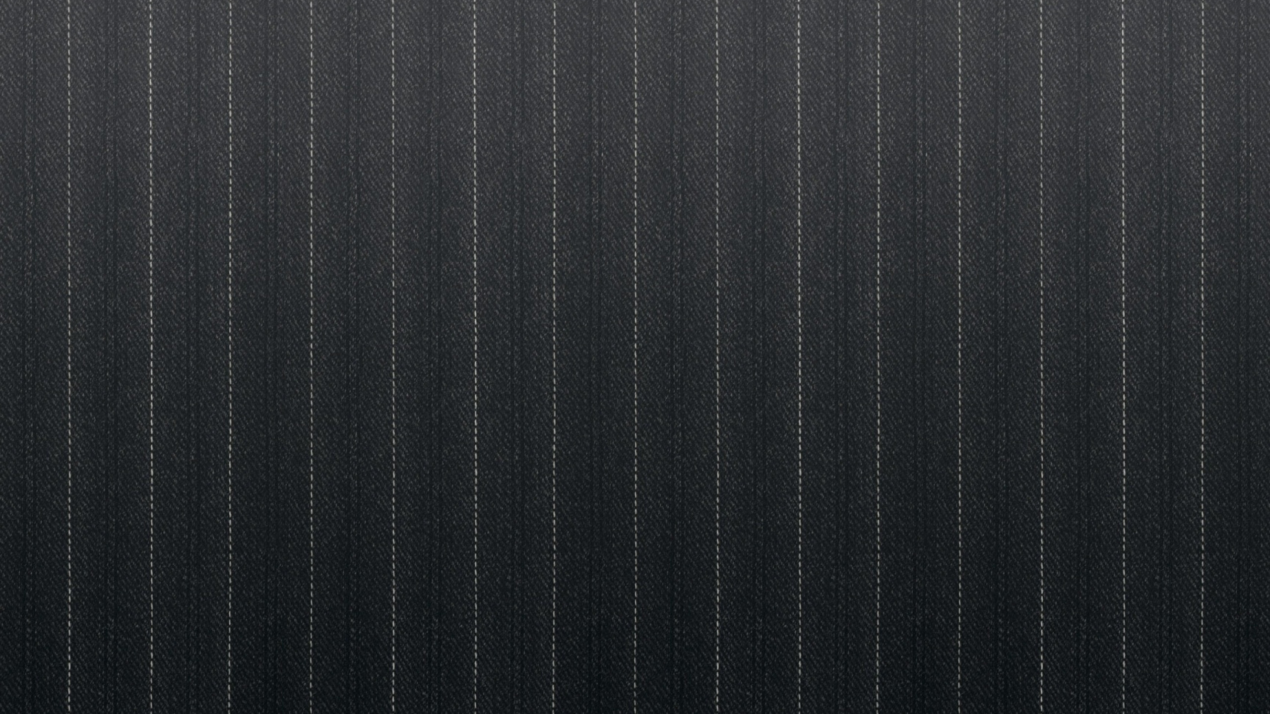 Обои черный, линия, узор, угол, нашивки в разрешении 2560x1440