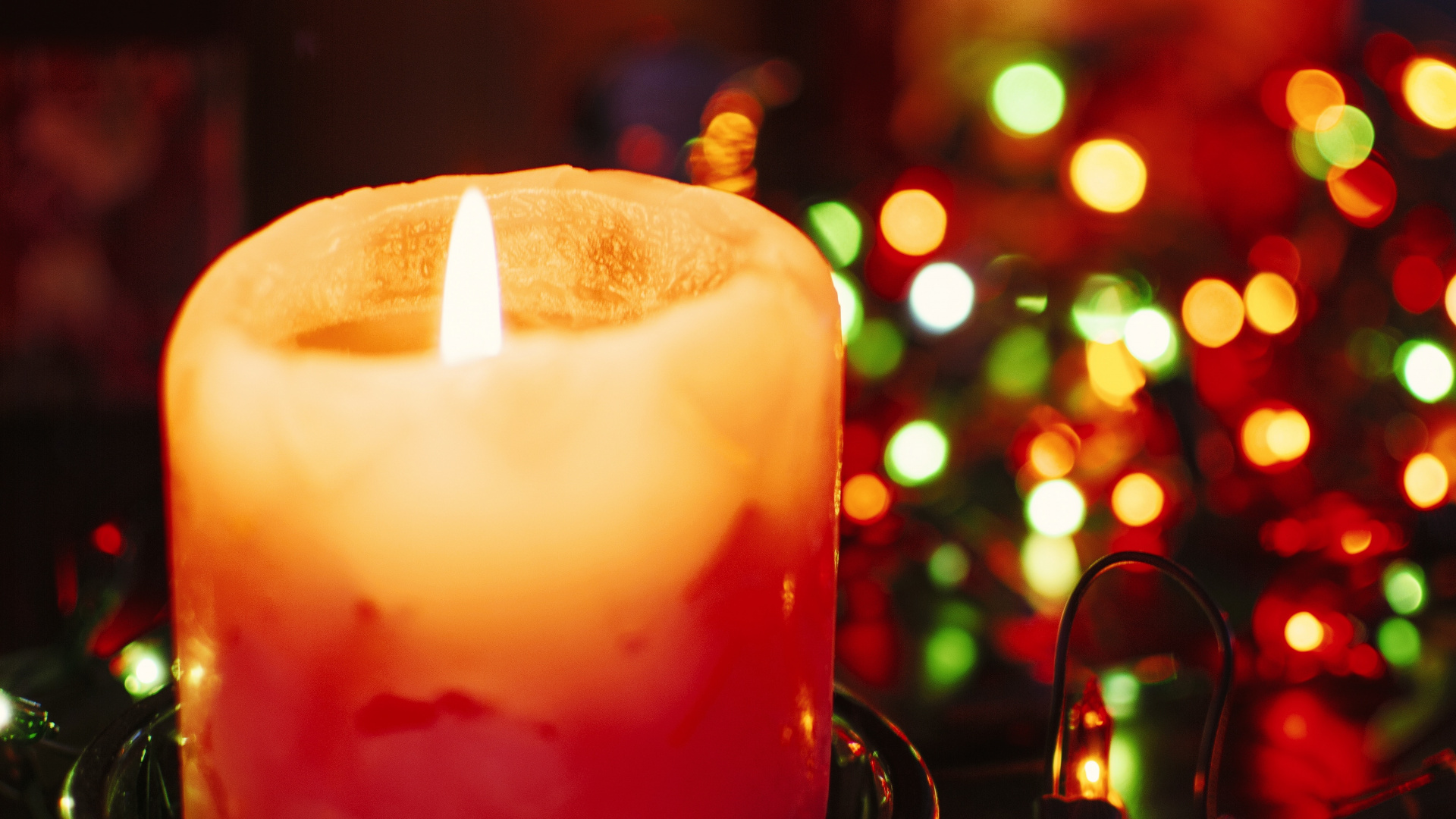 Обои свеча, фитиль, освещение, воск, дизайн интерьера в разрешении 1920x1080