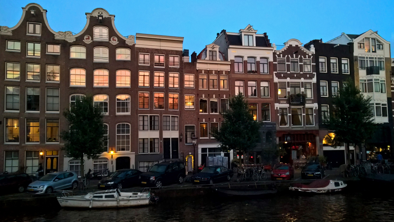 Обои канал, здание, водный путь, водоем, городок в разрешении 1280x720