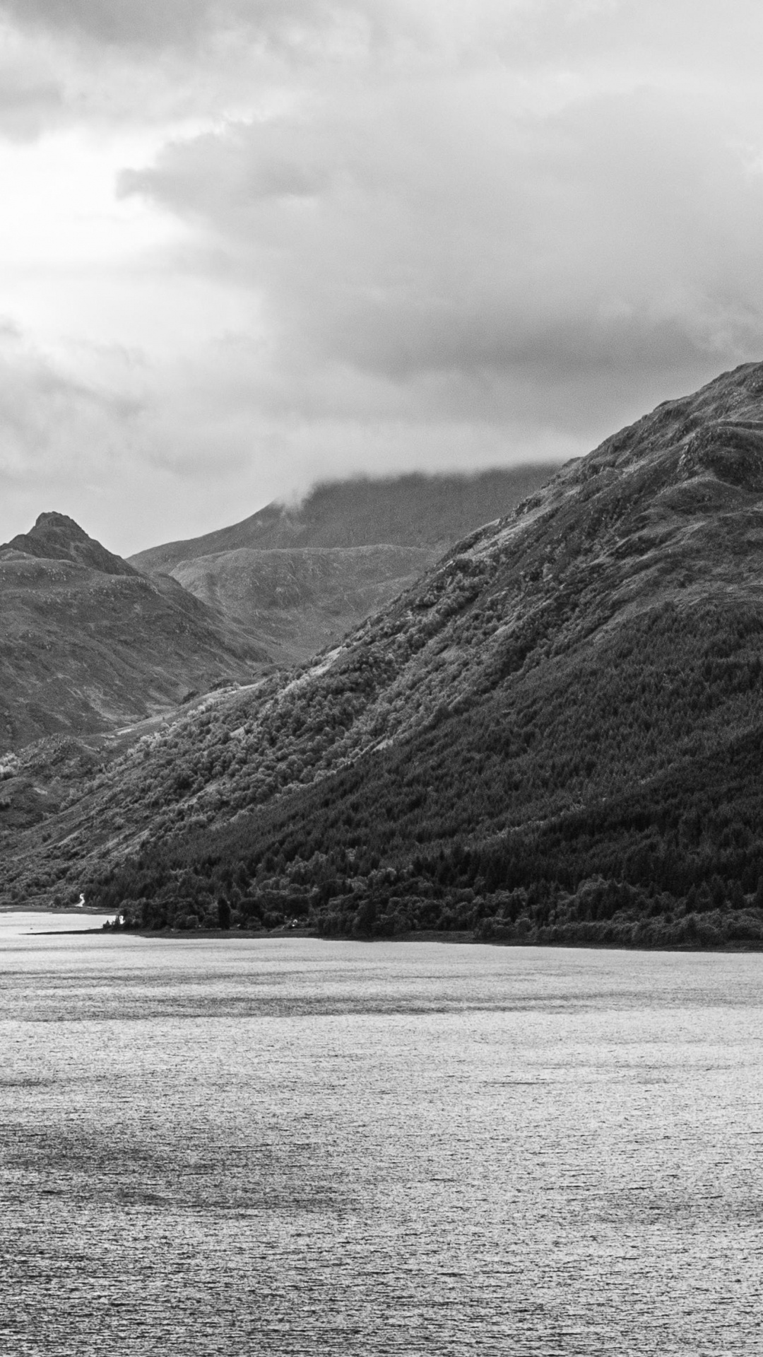 Обои нагорье, облако, гора, вода, природный ландшафт в разрешении 1080x1920