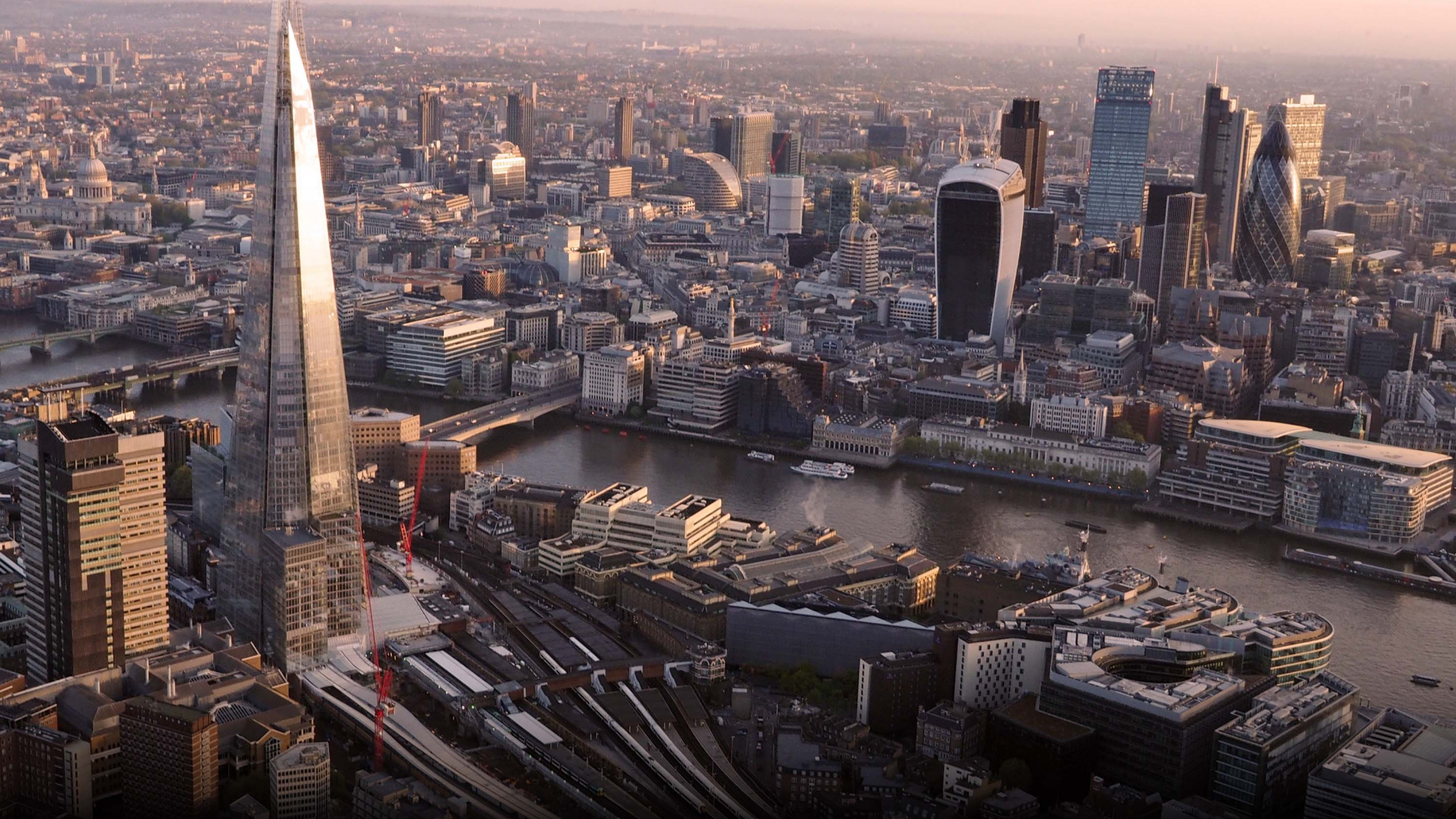 Обои городской пейзаж, город, метрополия, городской район, линия горизонта в разрешении 1920x1080