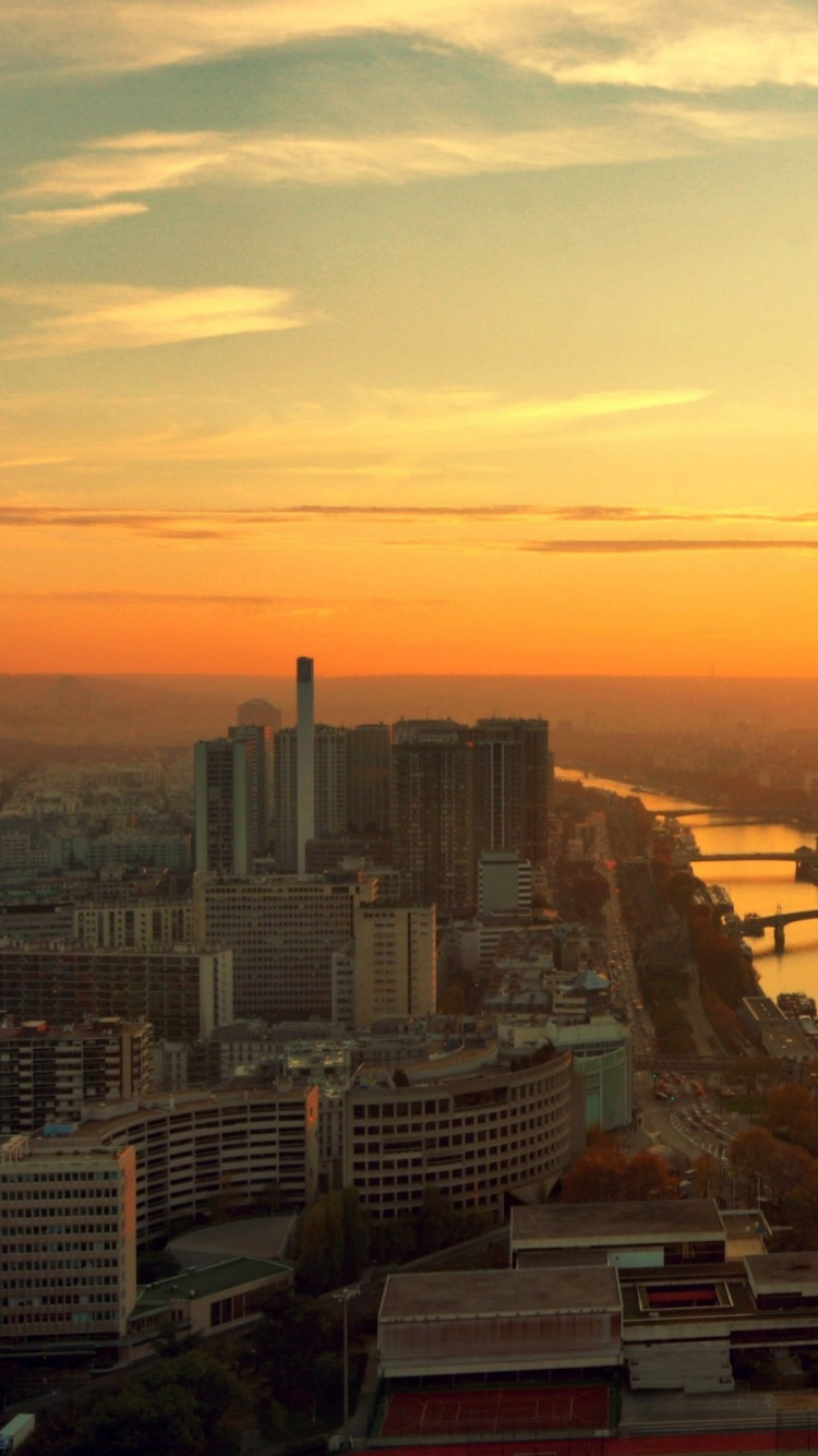 Обои Париж, утро, городской пейзаж, горизонт, закат в разрешении 750x1334