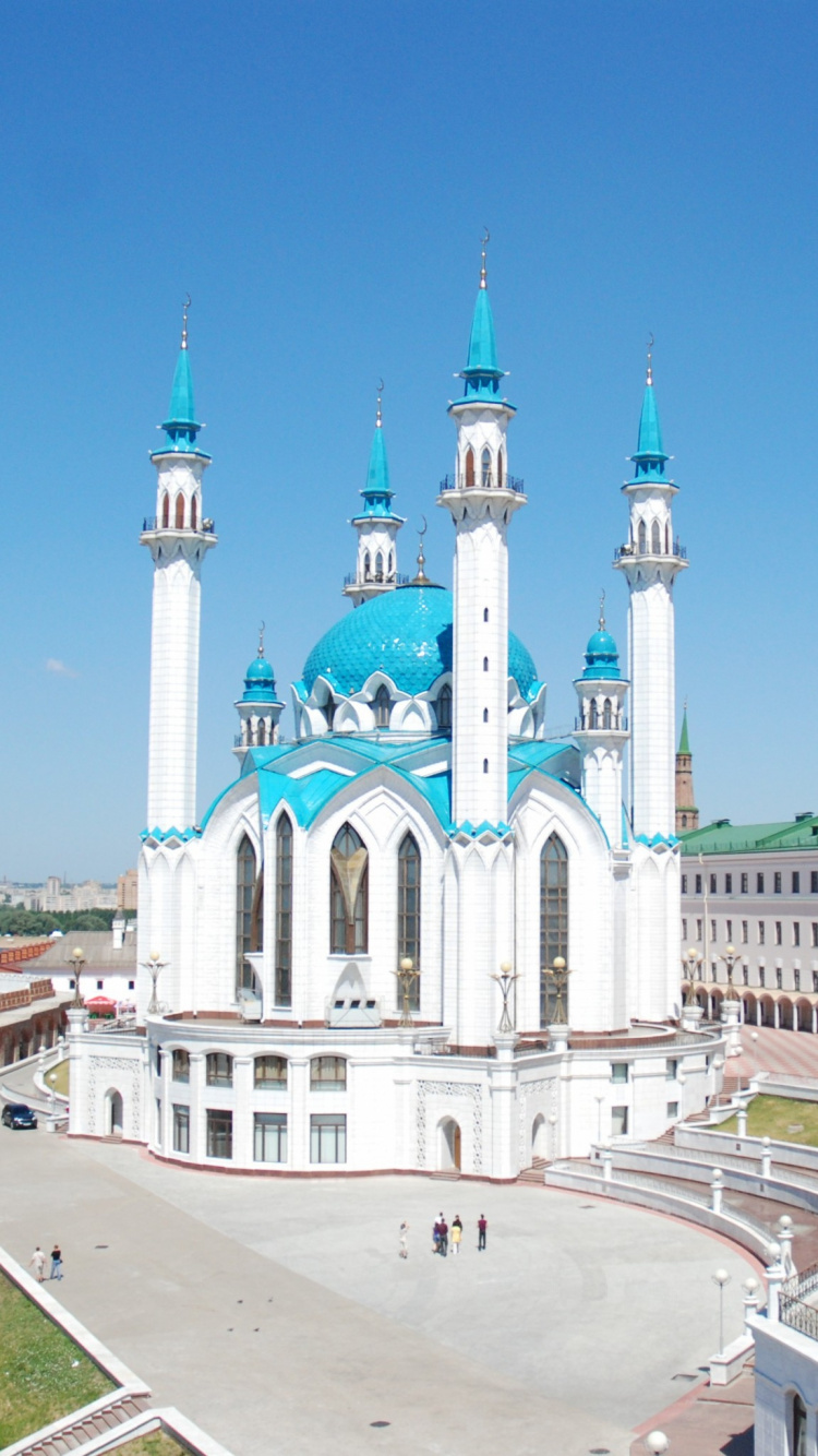 Обои Казанский Кремль Мечеть Кул Шариф, город, ориентир, место поклонения, здание в разрешении 750x1334