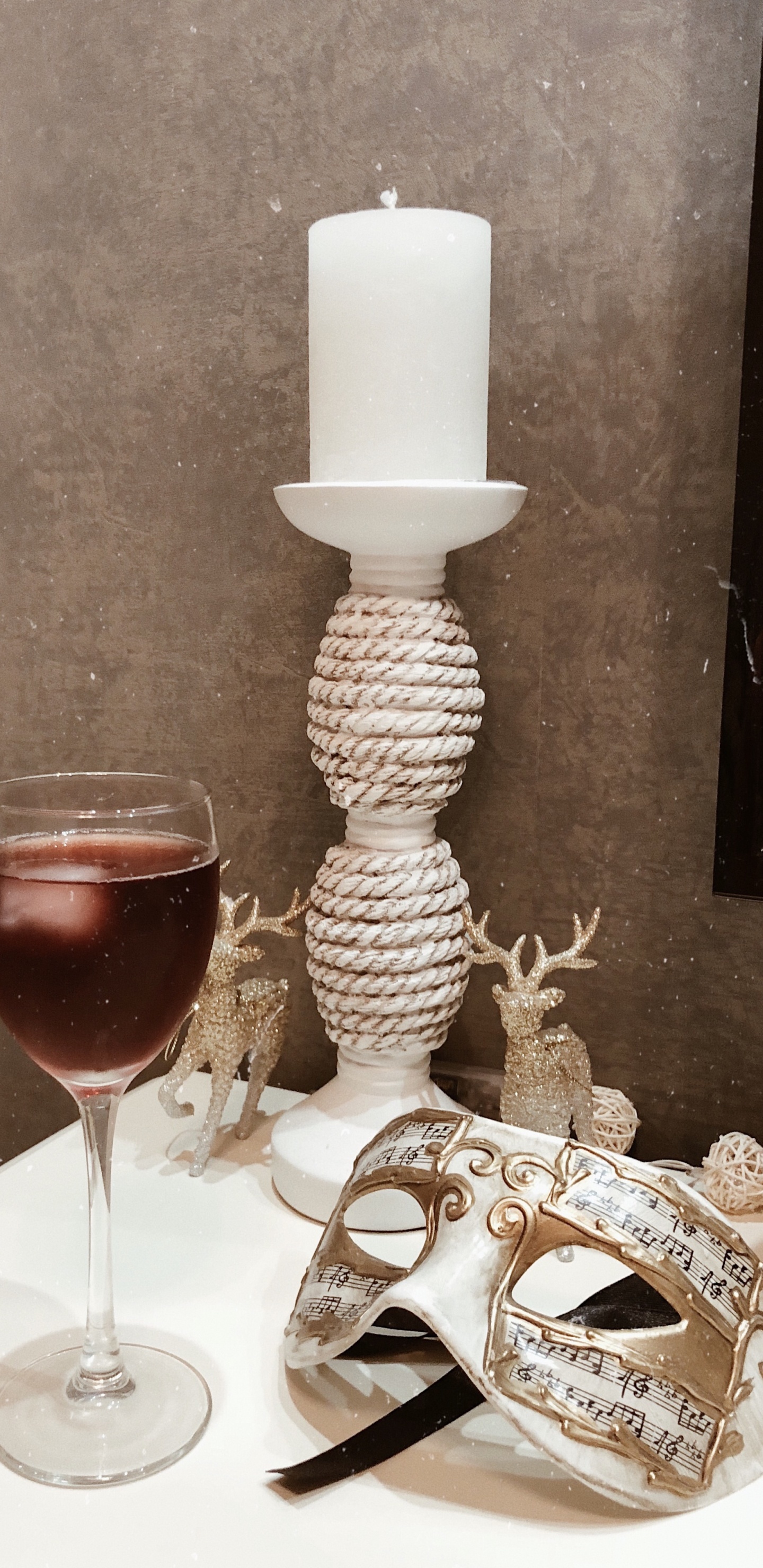 Обои бокал для вина, вино, шампанское, бокал для шампанского, рюмки в разрешении 1440x2960