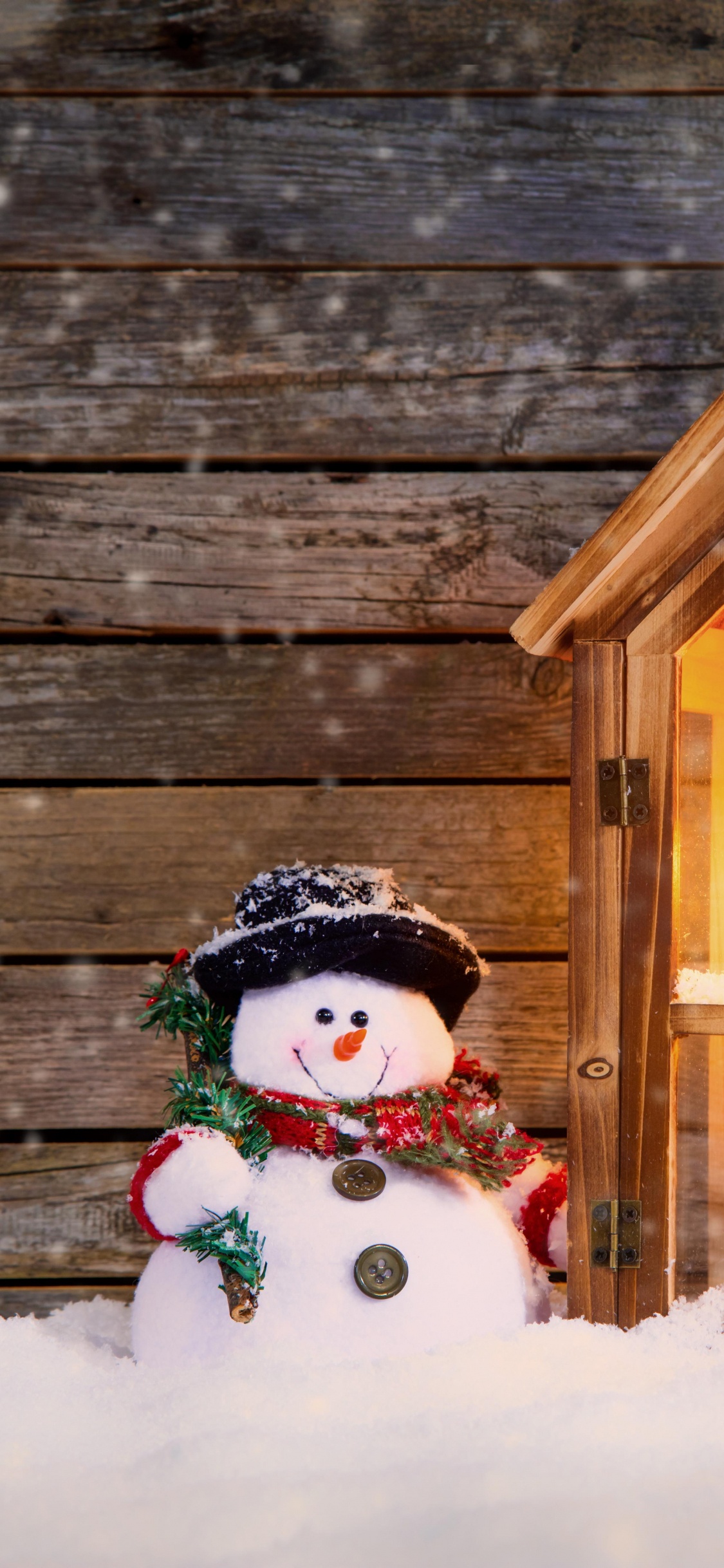 Обои Рождественский день, Снеговик, Рождественские украшения, рождественский орнамент, снег в разрешении 1125x2436