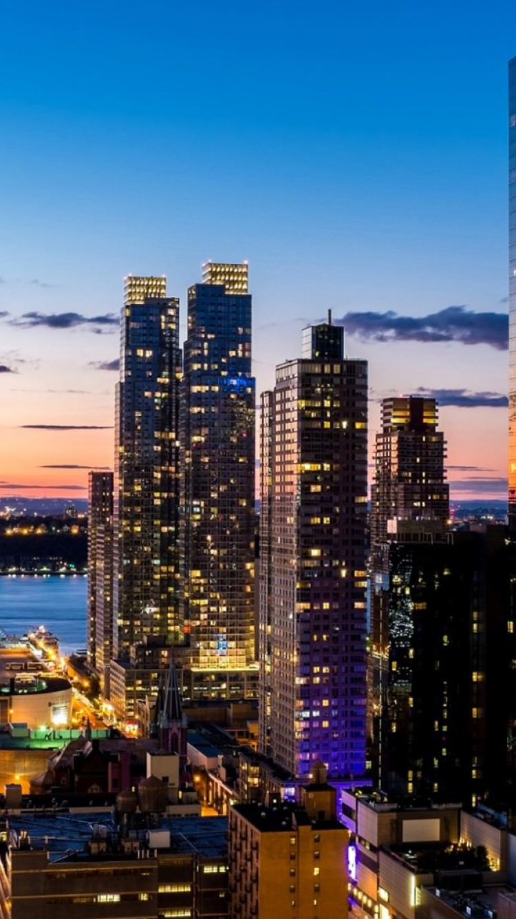 Обои городской пейзаж, город, городской район, метрополия, небоскреб в разрешении 750x1334