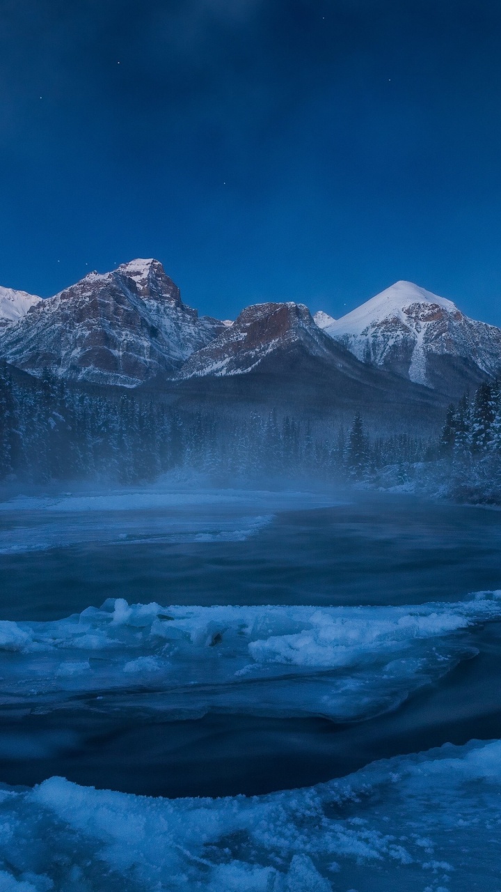 Обои зима, гора, снег, природа, горный рельеф в разрешении 720x1280