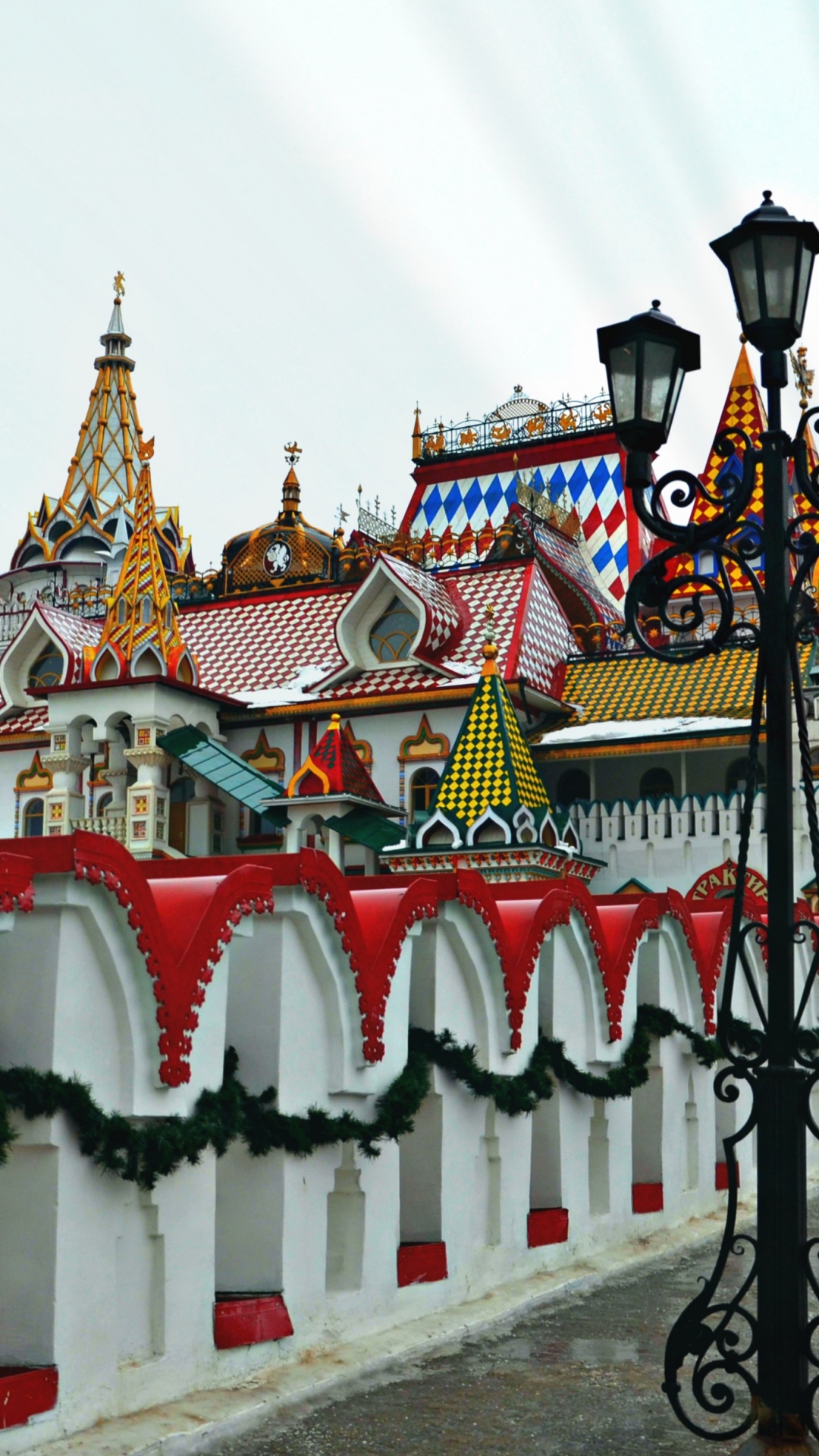 Обои Кремль в Измайлово, фасад, архитектура, средневековая архитектура, ориентир в разрешении 1080x1920