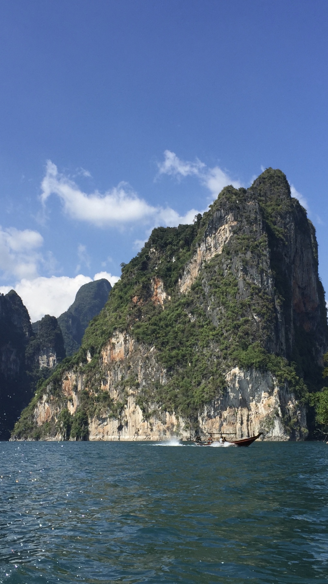 Обои побережье, горный рельеф, природный ландшафт, рок, мыс в разрешении 1080x1920