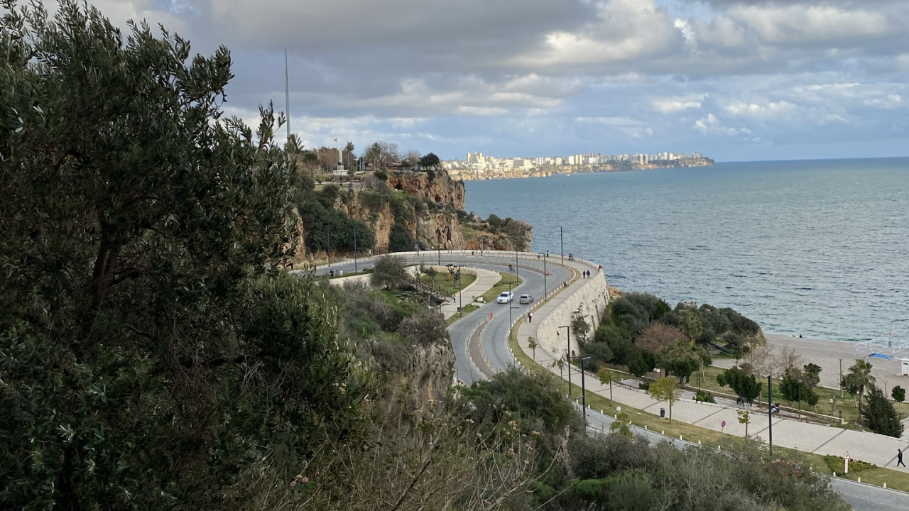 Обои облако, вода, растение, экорегион, дерево в разрешении 1280x720