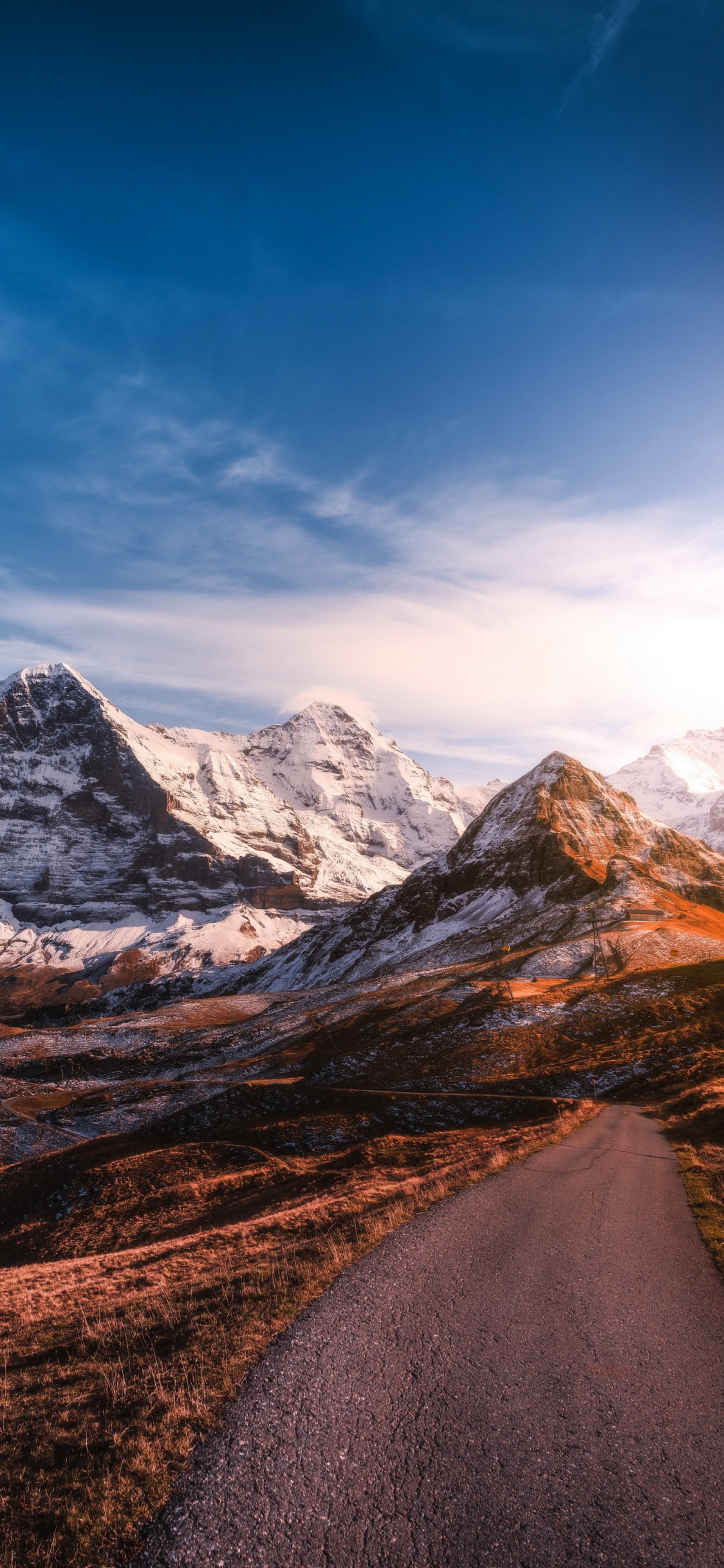 Обои гора, Япония, облако, склон, природный ландшафт в разрешении 1125x2436