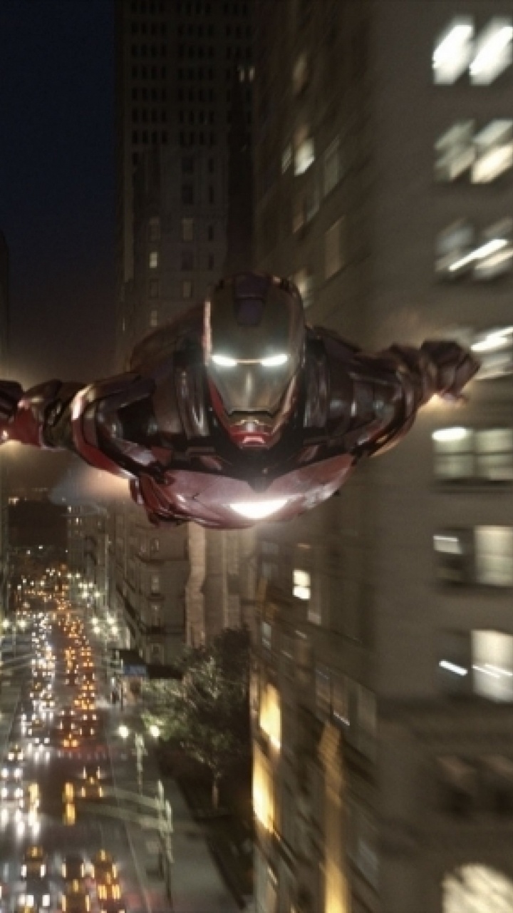 Обои Железный человек Мстителей кино, Железный человек, мститель, marvel, город в разрешении 720x1280