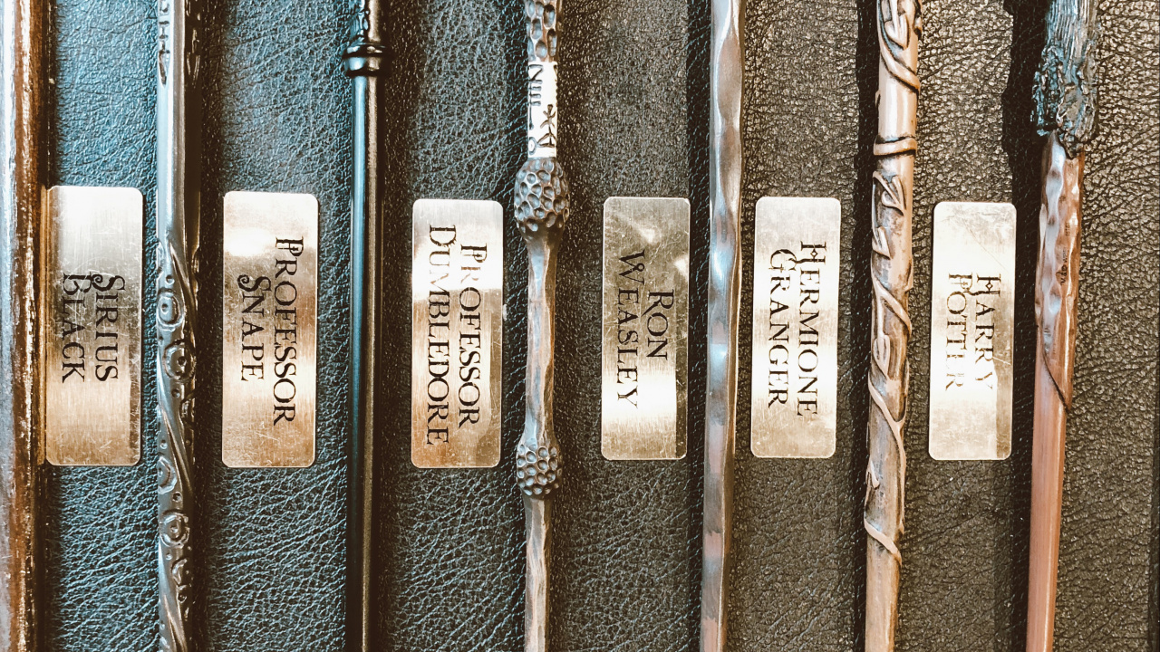 Обои Гарри Поттер, древесина, бронза, натуральный материал, старинный инструмент в разрешении 1280x720