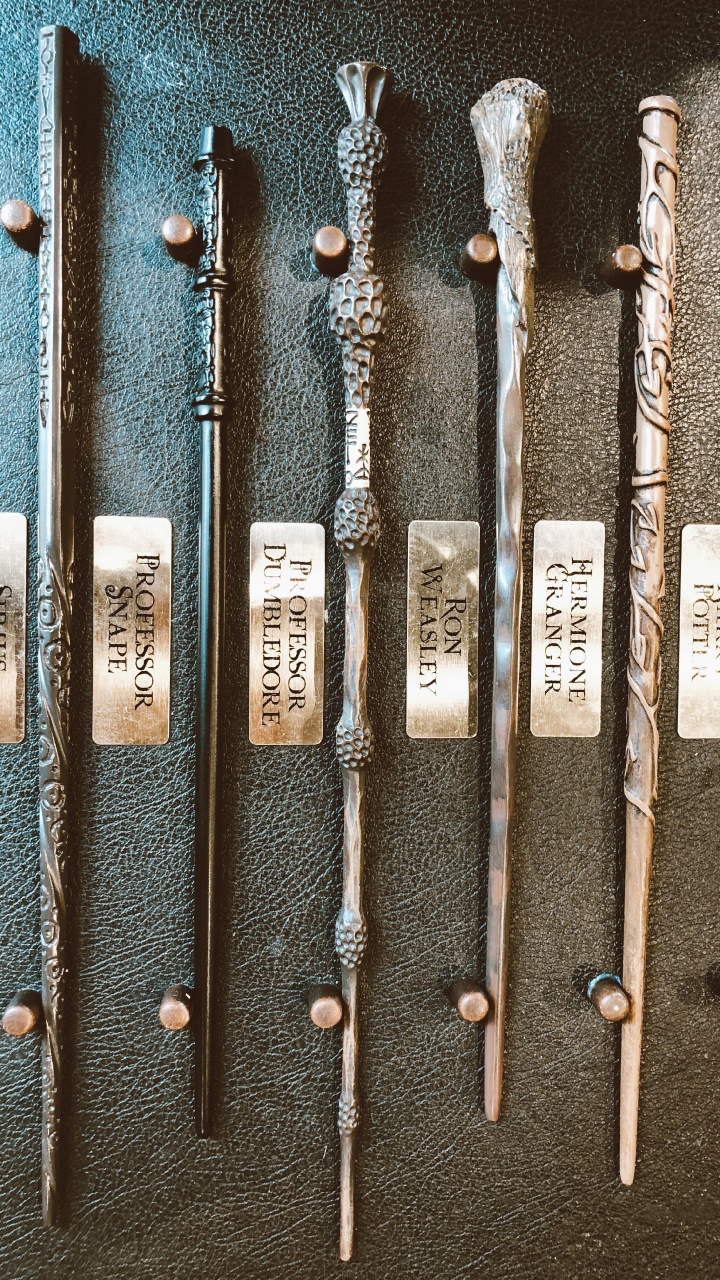 Обои Гарри Поттер, древесина, бронза, натуральный материал, старинный инструмент в разрешении 720x1280