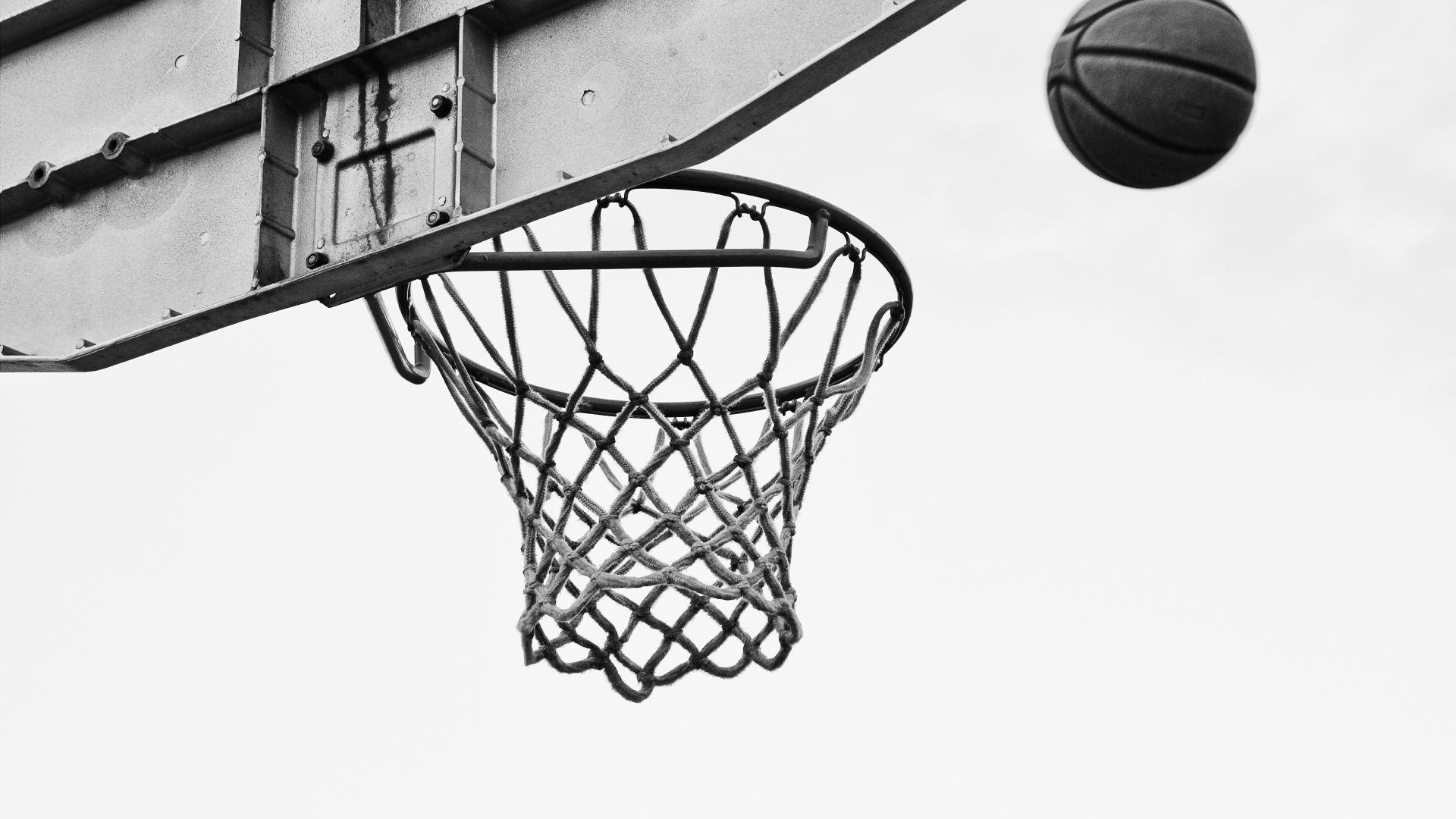 Обои Баскетбол, баскетбольная площадка, стритбол, командный вид спорта, спортивный инвентарь в разрешении 1920x1080