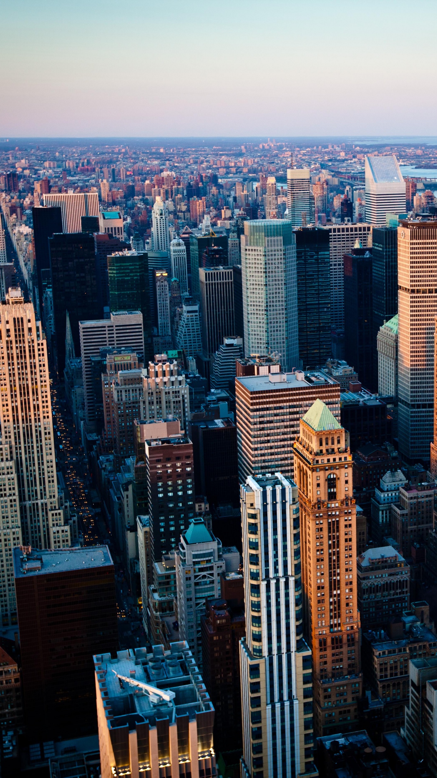 Обои Нью-Йорк, город, городской пейзаж, метрополия, городской район в разрешении 1440x2560