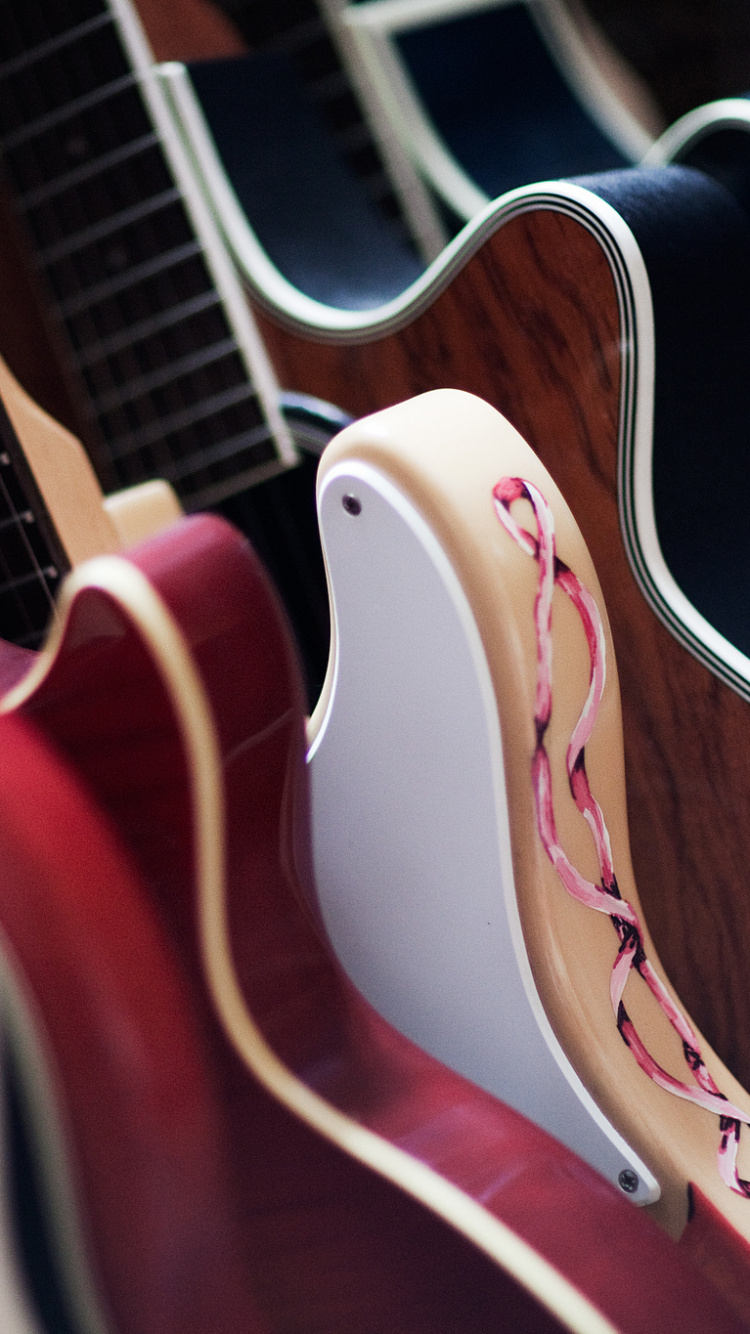 Обои струнный инструмент, гитара, акустическая гитара, щипковые струнные инструменты, музыкальный инструмент в разрешении 750x1334