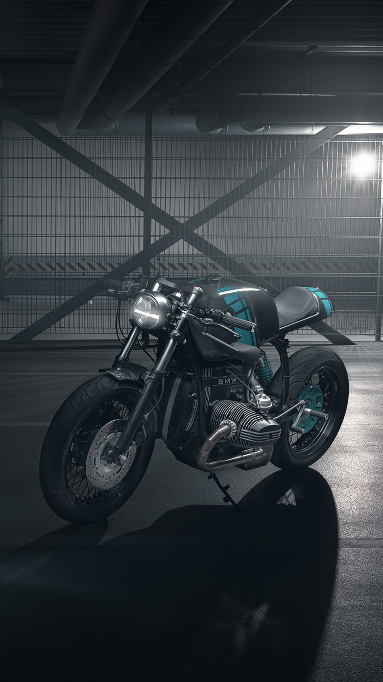 Обои мотоцикл, авто, Monolever, Кафе рейсер, свет в разрешении 750x1334