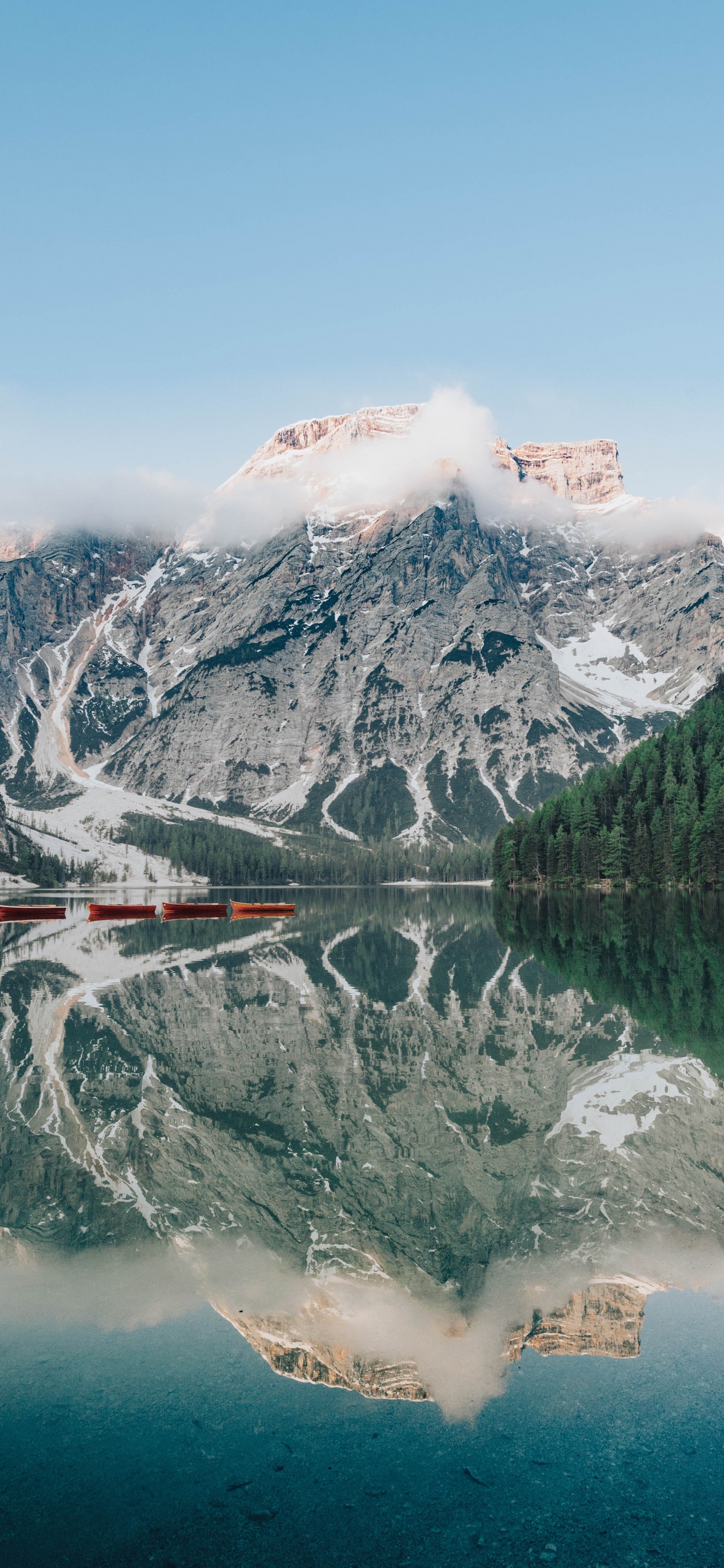 Обои горный рельеф, пейзажи гор, нагорье, водоем, озеро в разрешении 1242x2688