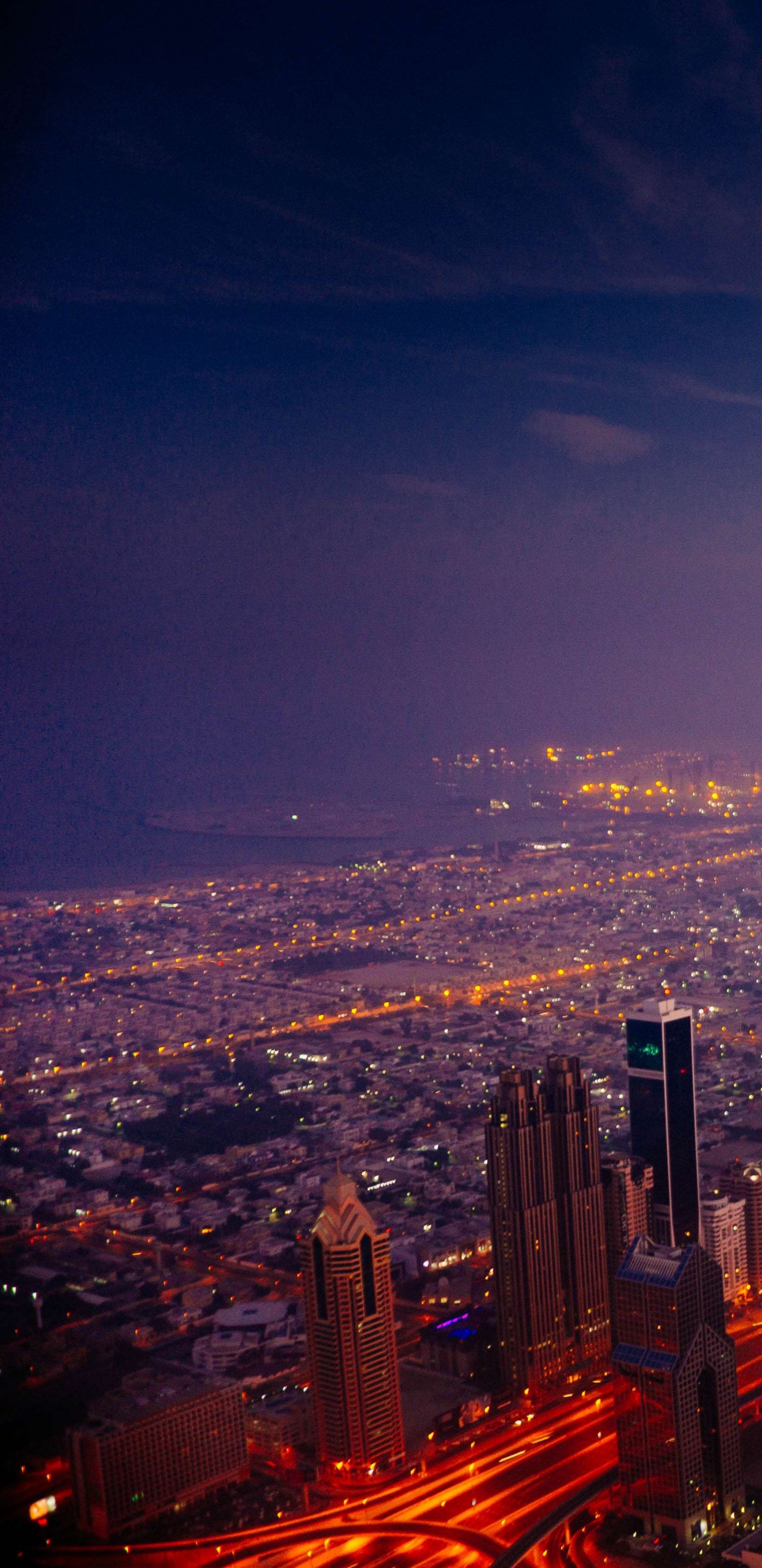 Обои городской пейзаж, небоскреб, городской район, город, метрополия в разрешении 1440x2960