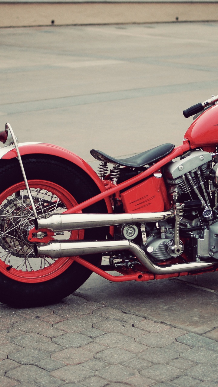 Обои автомобильные шины, поплавок, авто, мотоцикл, кастомный мотоцикл в разрешении 720x1280