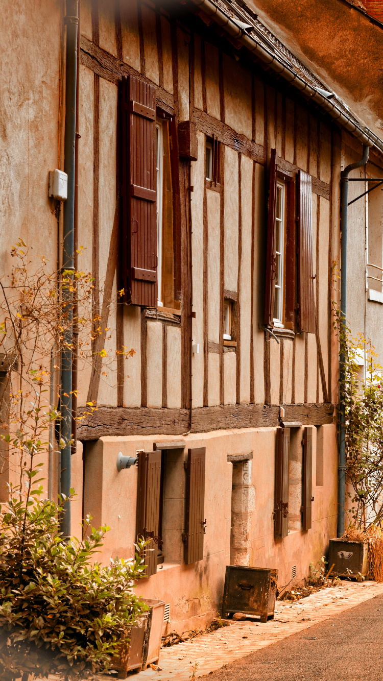 Обои Божанси, аллея, город, улица, городок в разрешении 750x1334