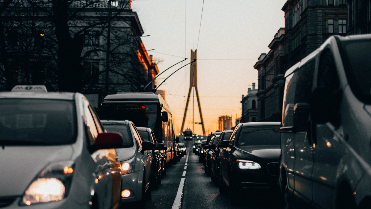 Обои дорожные пробки, трафик, транспорт, переулок, дорога в разрешении 1280x720