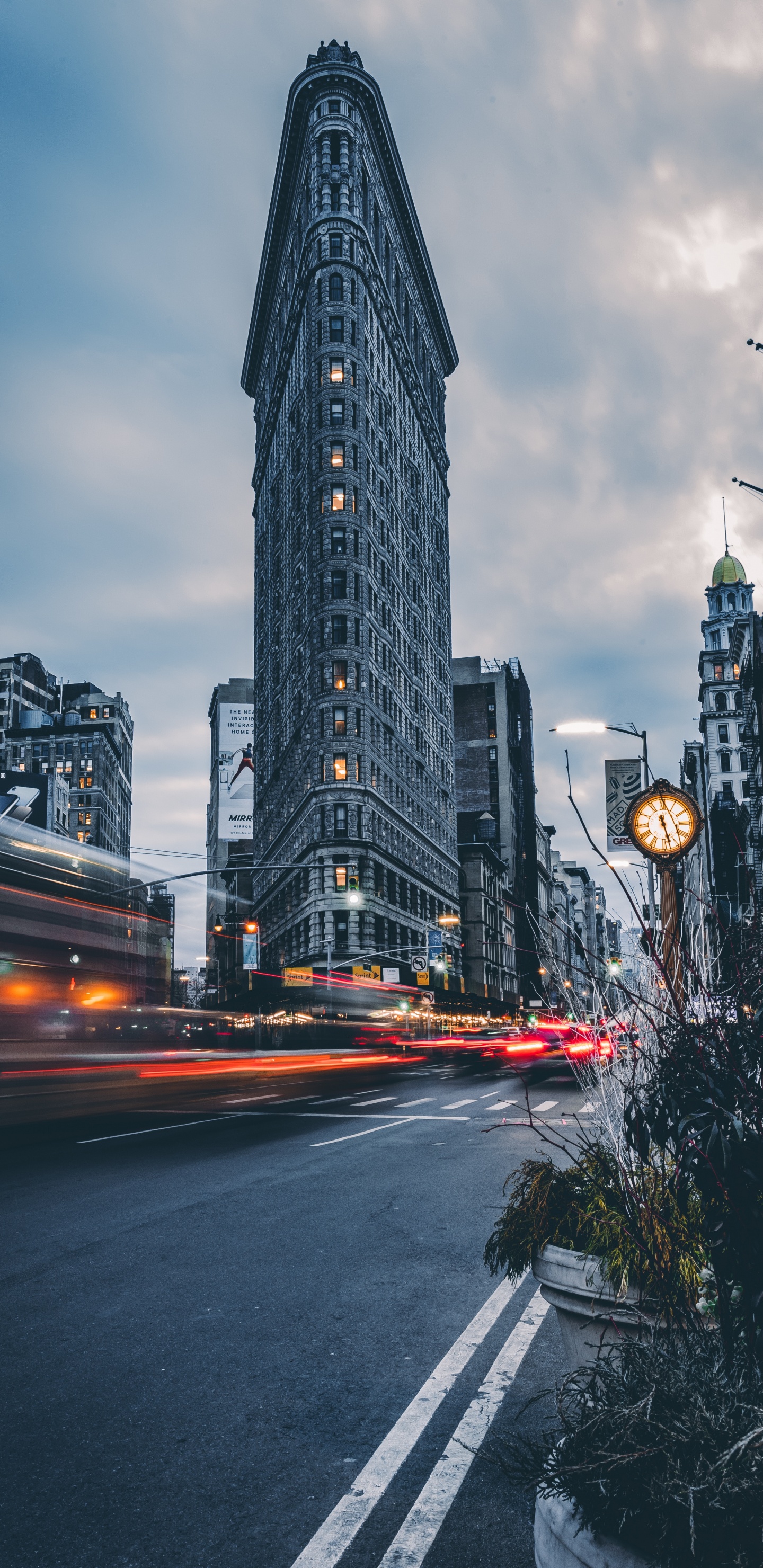 Обои Флэтайрон-Билдинг, здание, городской район, небоскреб, город в разрешении 1440x2960
