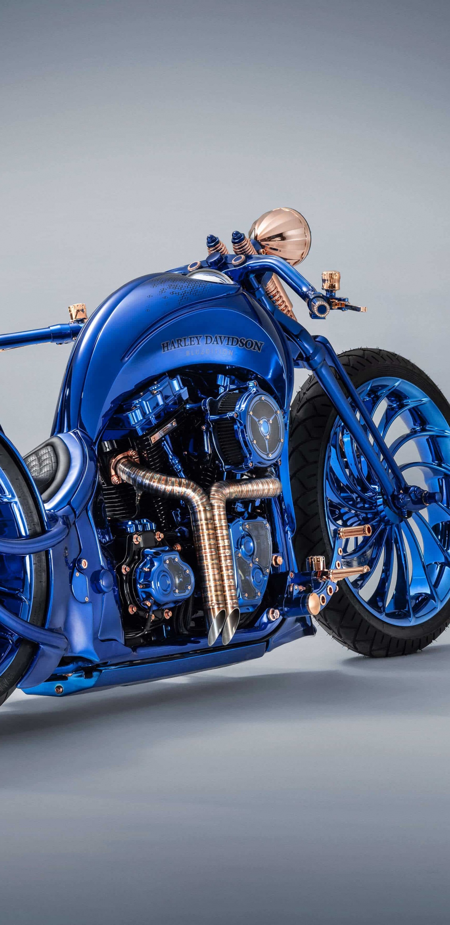 Обои мотоцикл, Чоппер, синий, обод, автомобильные шины в разрешении 1440x2960