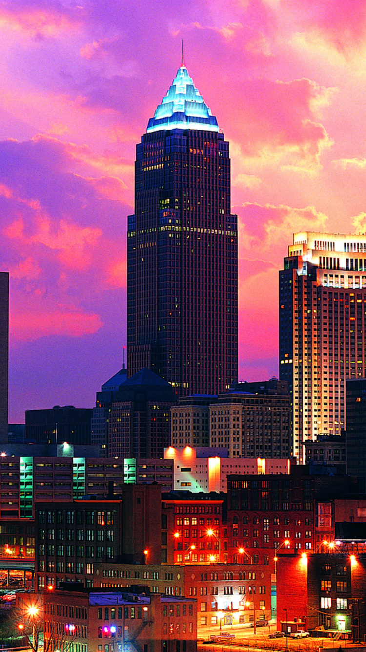 Обои город, городской пейзаж, городской район, линия горизонта, метрополия в разрешении 750x1334