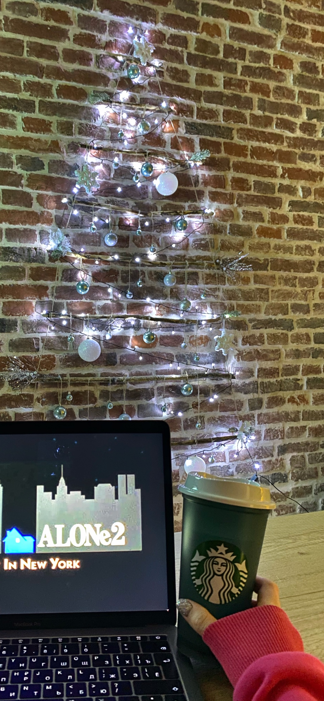 Обои поп уровень 1, елка, Рождественский день, Рождественские украшения, электронное устройство в разрешении 1125x2436