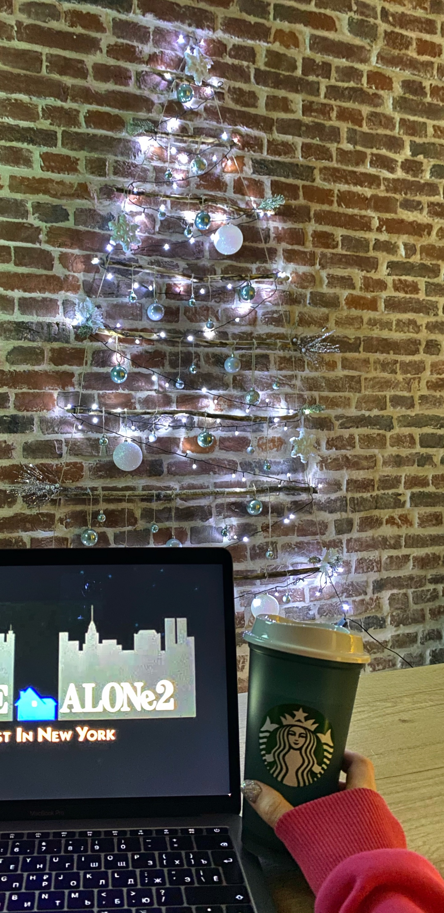 Обои поп уровень 1, елка, Рождественский день, Рождественские украшения, электронное устройство в разрешении 1440x2960