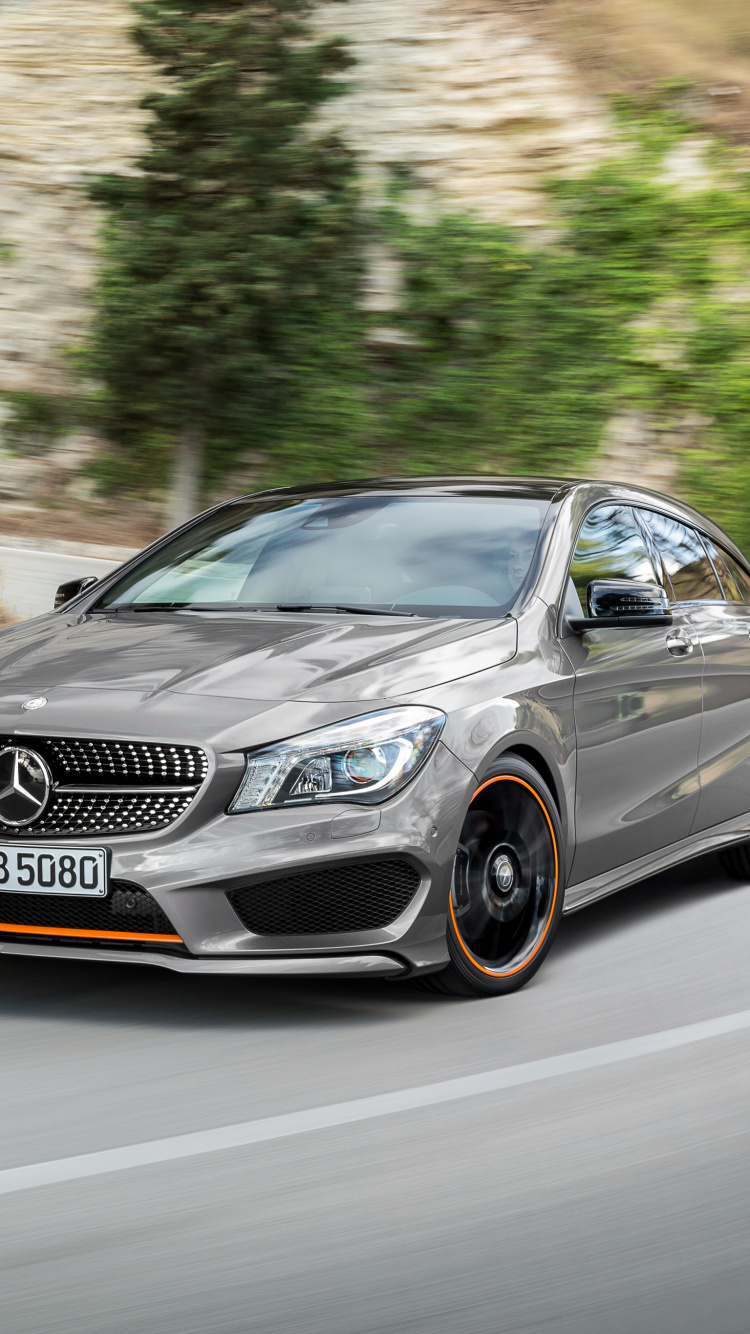 Обои 2015 Мерседес-Бенц CLA-класса, авто, компактный автомобиль, личный роскошный автомобиль, универсал в разрешении 750x1334