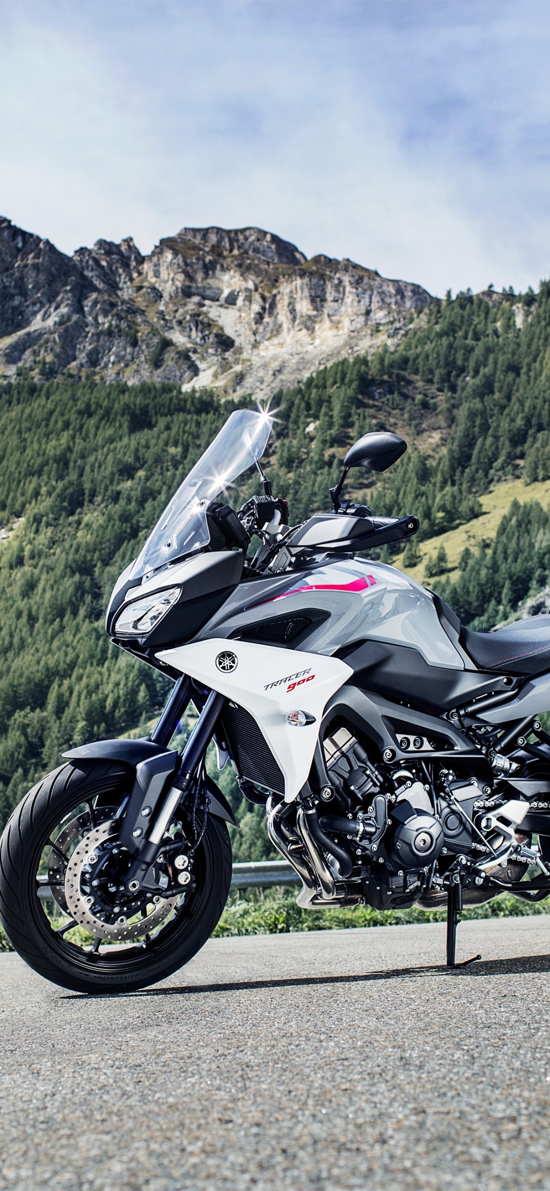 Обои Ямаха Трассирующими 900, 2019 Ямаха Трассирующими 900, мотоцикл, Ямаха мотор Компани, спортивный туристский мотоцикл в разрешении 1125x2436