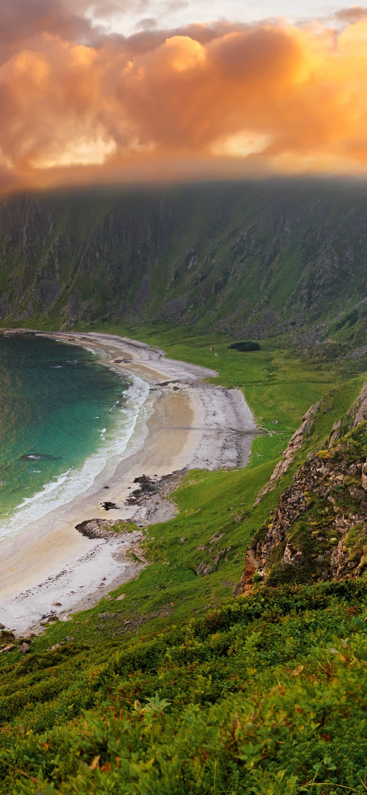 Обои macbook, apple, побережье, море, прибрежные и океанические рельефы в разрешении 1242x2688