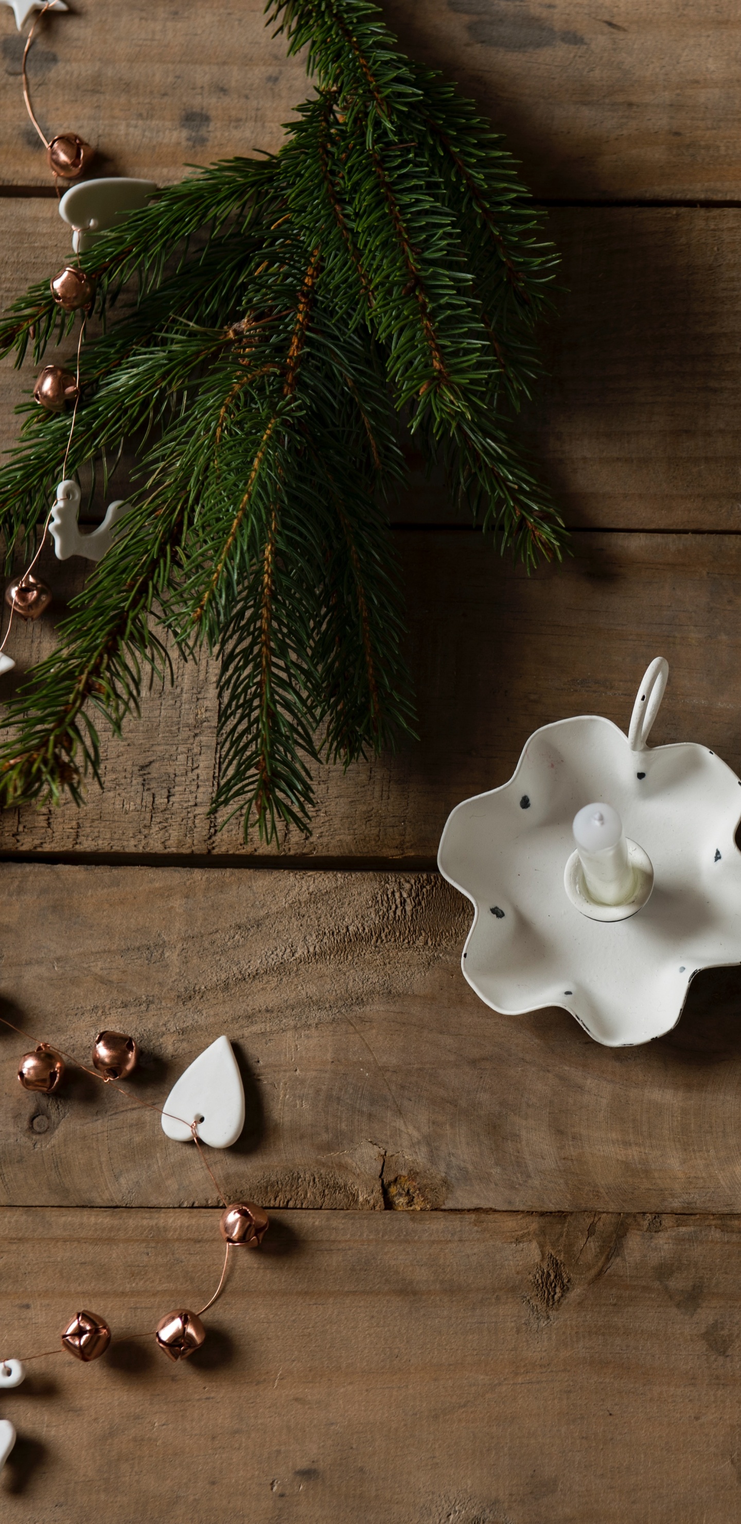 Обои Рождественский день, наступление, белые, древесина, стена в разрешении 1440x2960