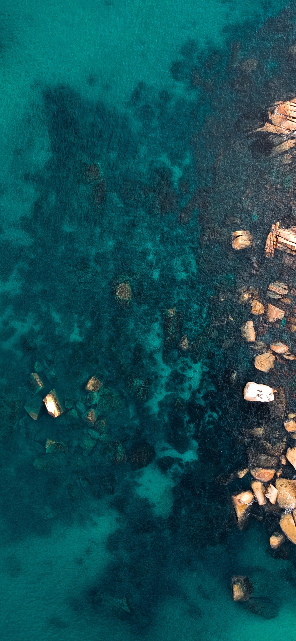 Обои синий, вода, бирюза, чирок, рок в разрешении 1125x2436