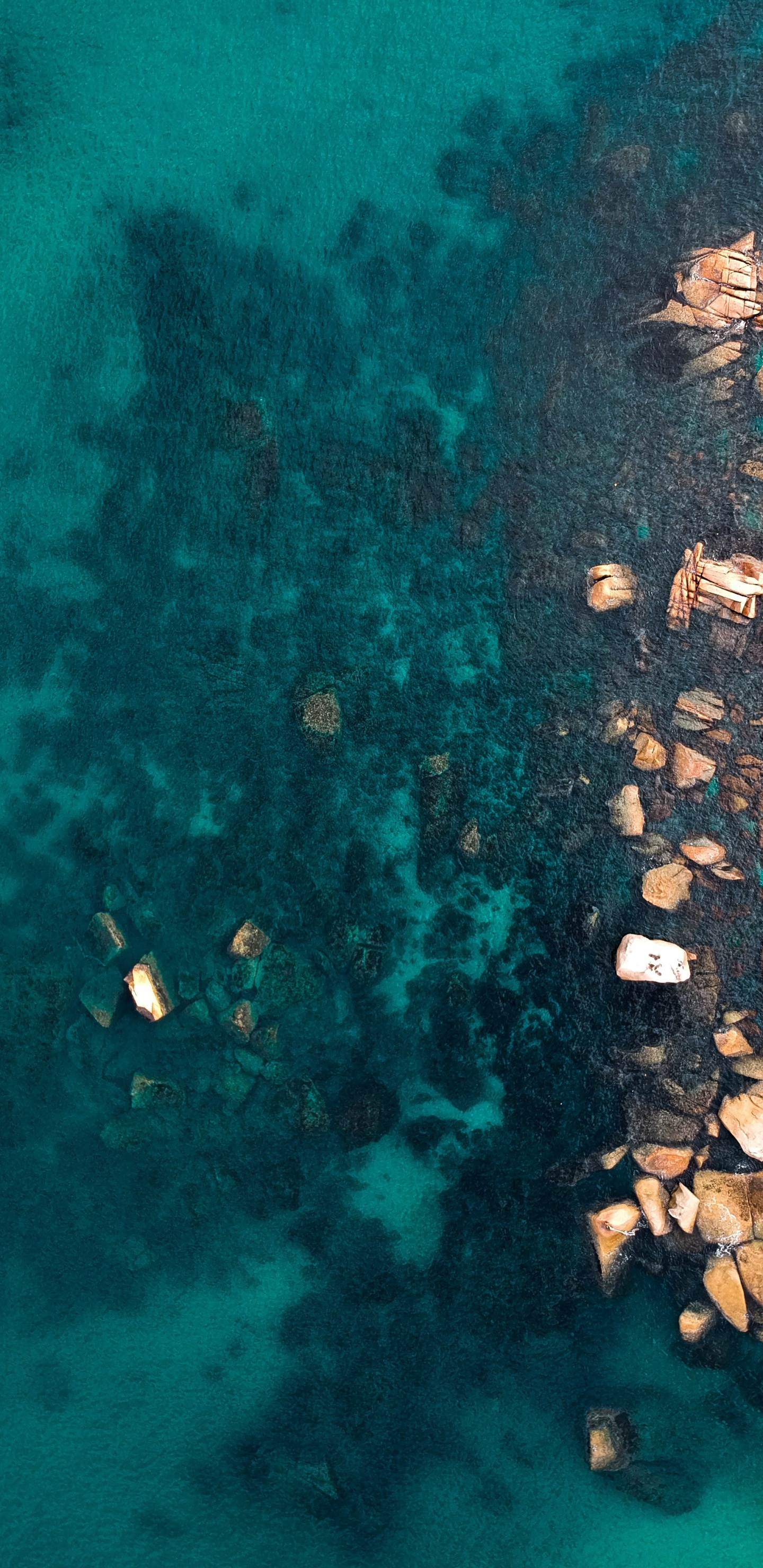 Обои синий, вода, бирюза, чирок, рок в разрешении 1440x2960