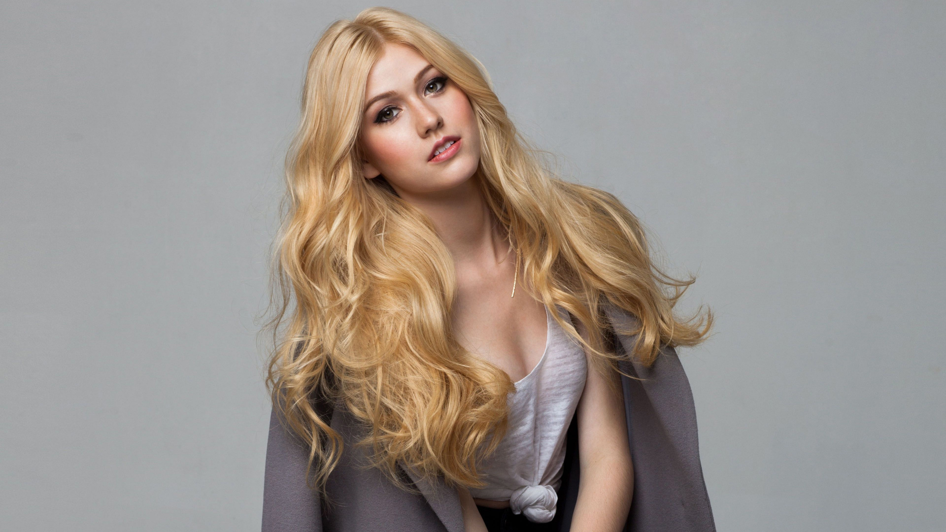 Обои Кэтрин МакНамара, губа, шея, рукав, ресничка в разрешении 1920x1080