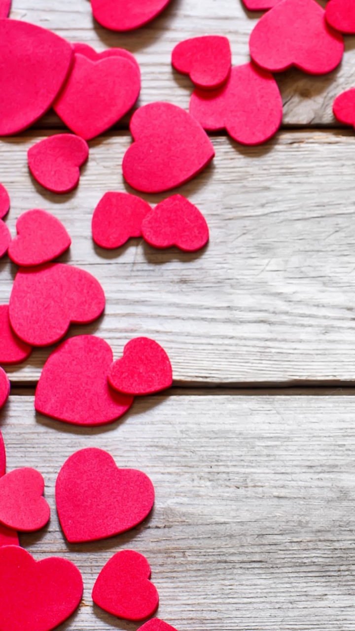 Обои сердце, розовый, лепесток, День Святого Валентина, любовь в разрешении 720x1280
