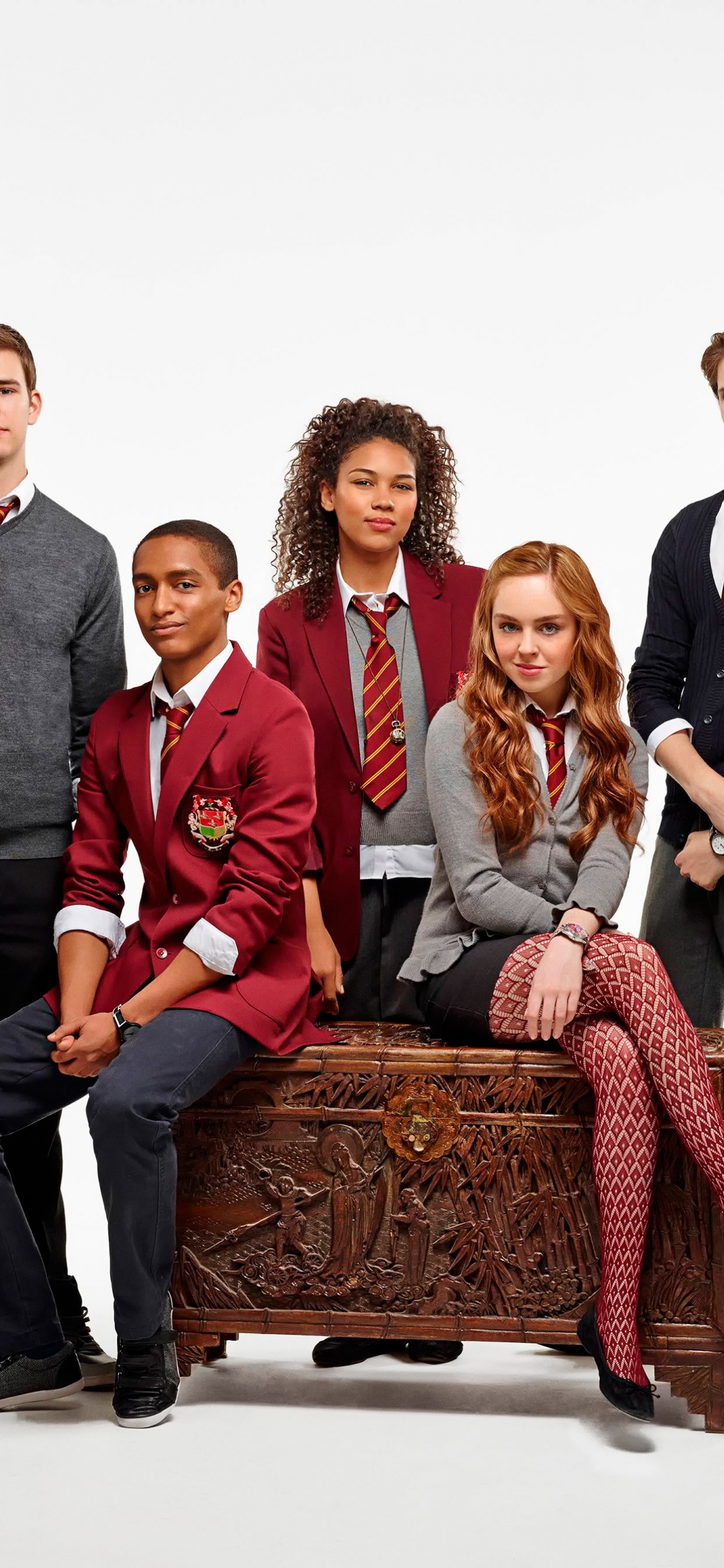 Обои Дом Анубиса, Никелодеон, социальная группа, люди, красный цвет в разрешении 1242x2688