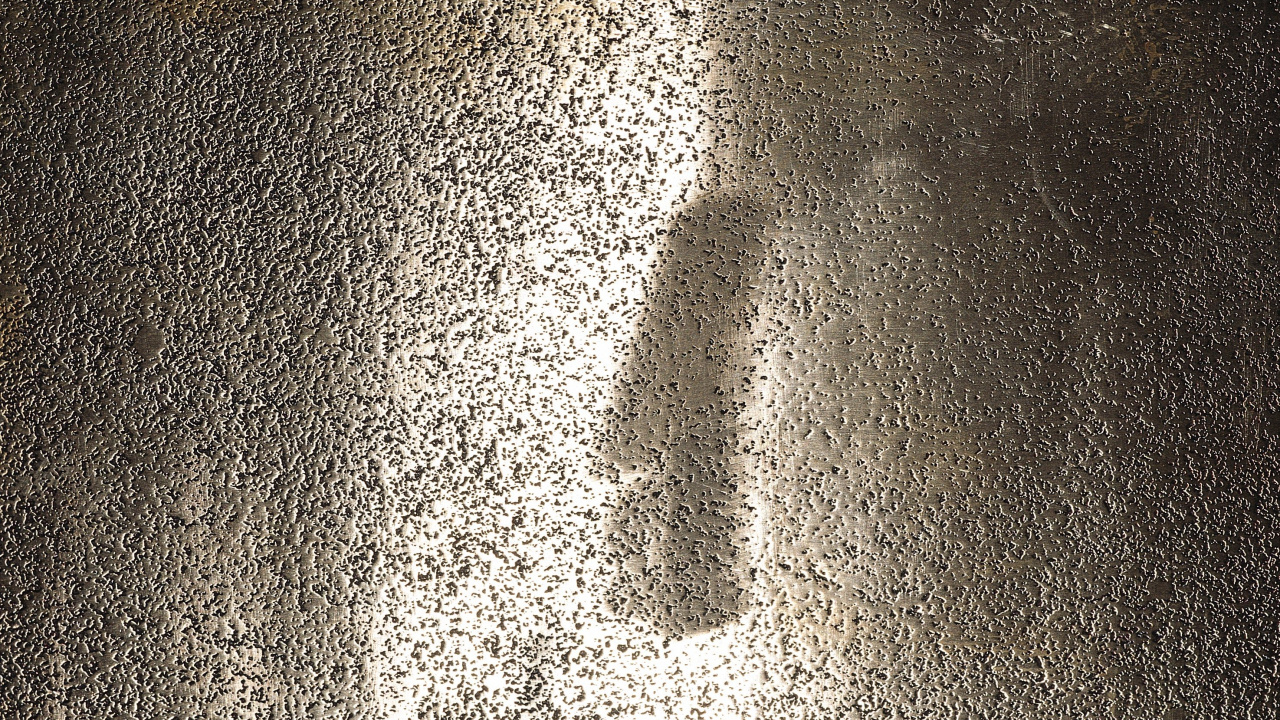 Обои металл, ржавчина, сталь, железо, асфальт в разрешении 1280x720