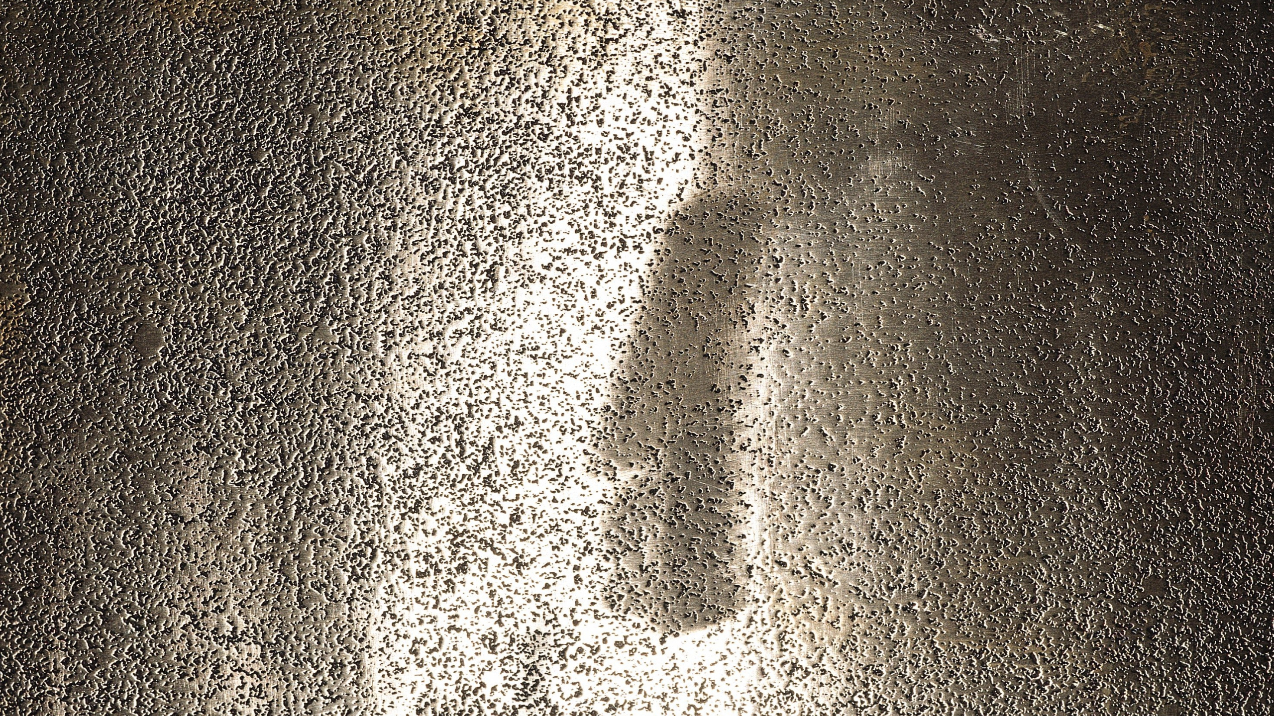 Обои металл, ржавчина, сталь, железо, асфальт в разрешении 2560x1440