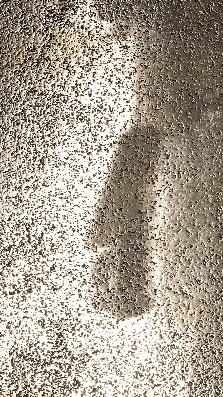 Обои металл, ржавчина, сталь, железо, асфальт в разрешении 720x1280