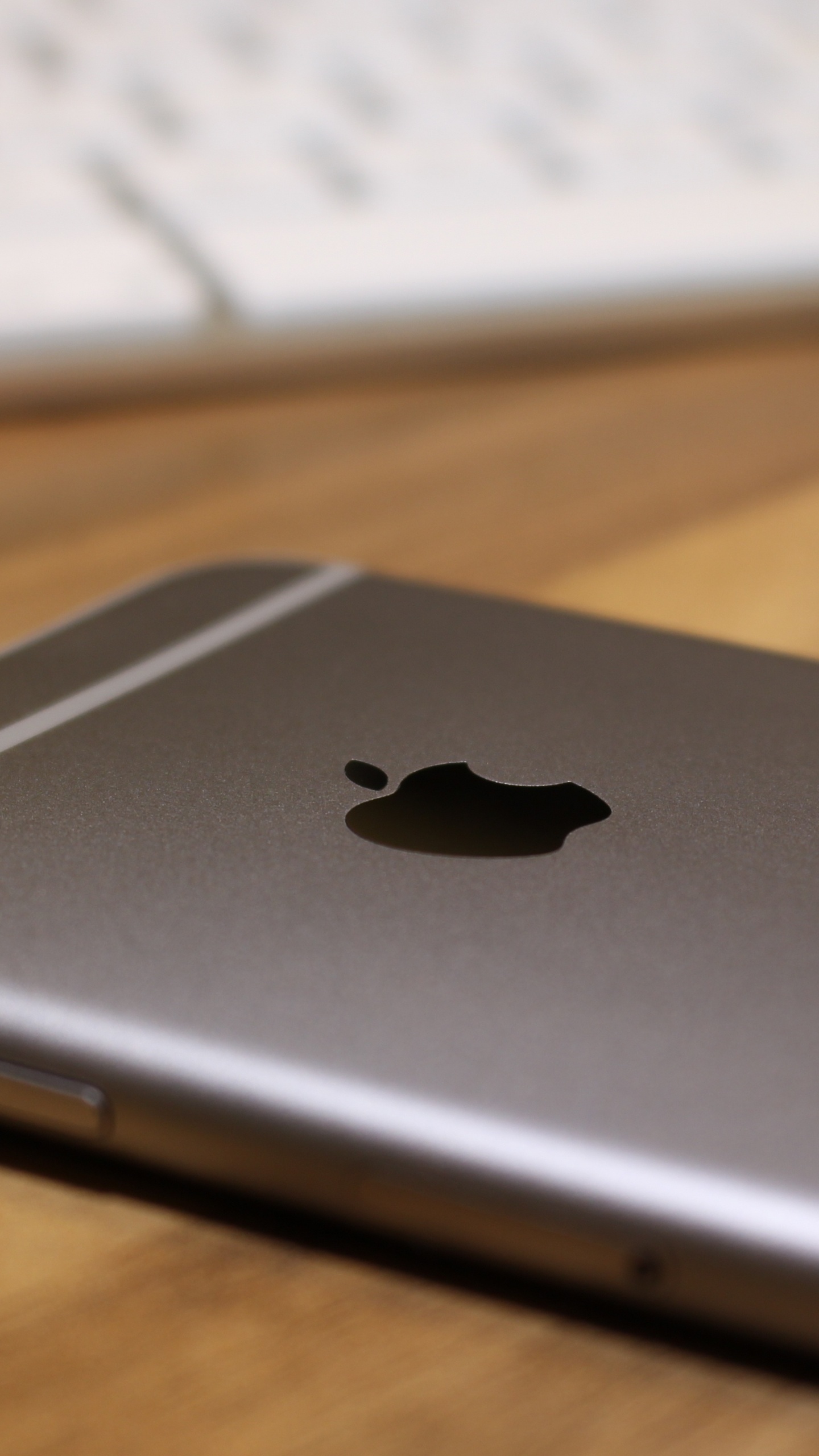 Обои apple, смартфон, белые, гаджет, электронное устройство в разрешении 1440x2560